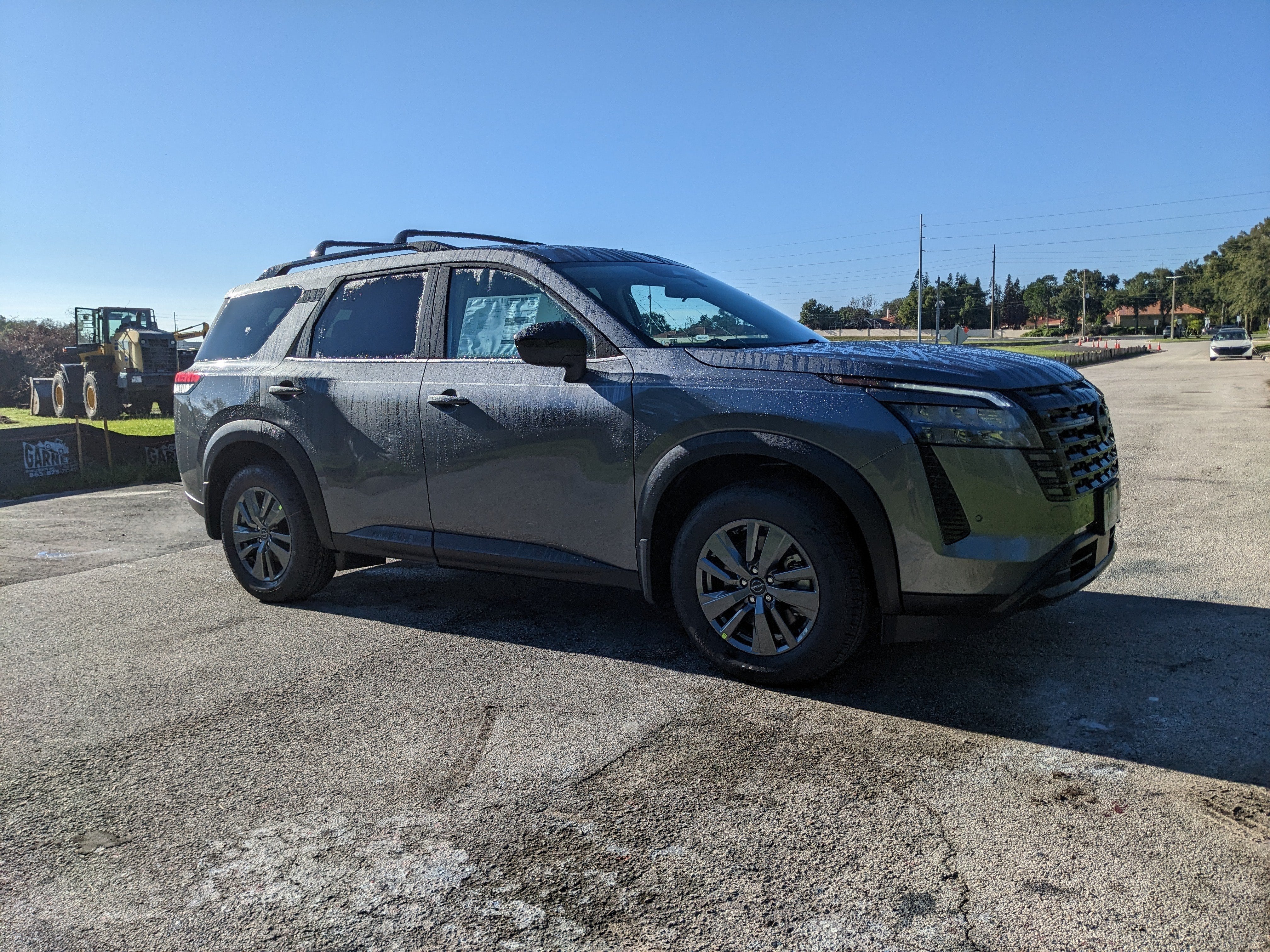 2026 Nissan Pathfinder SV