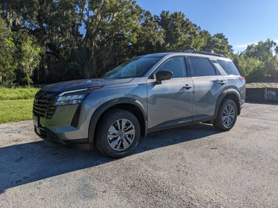 2026 Nissan Pathfinder SV
