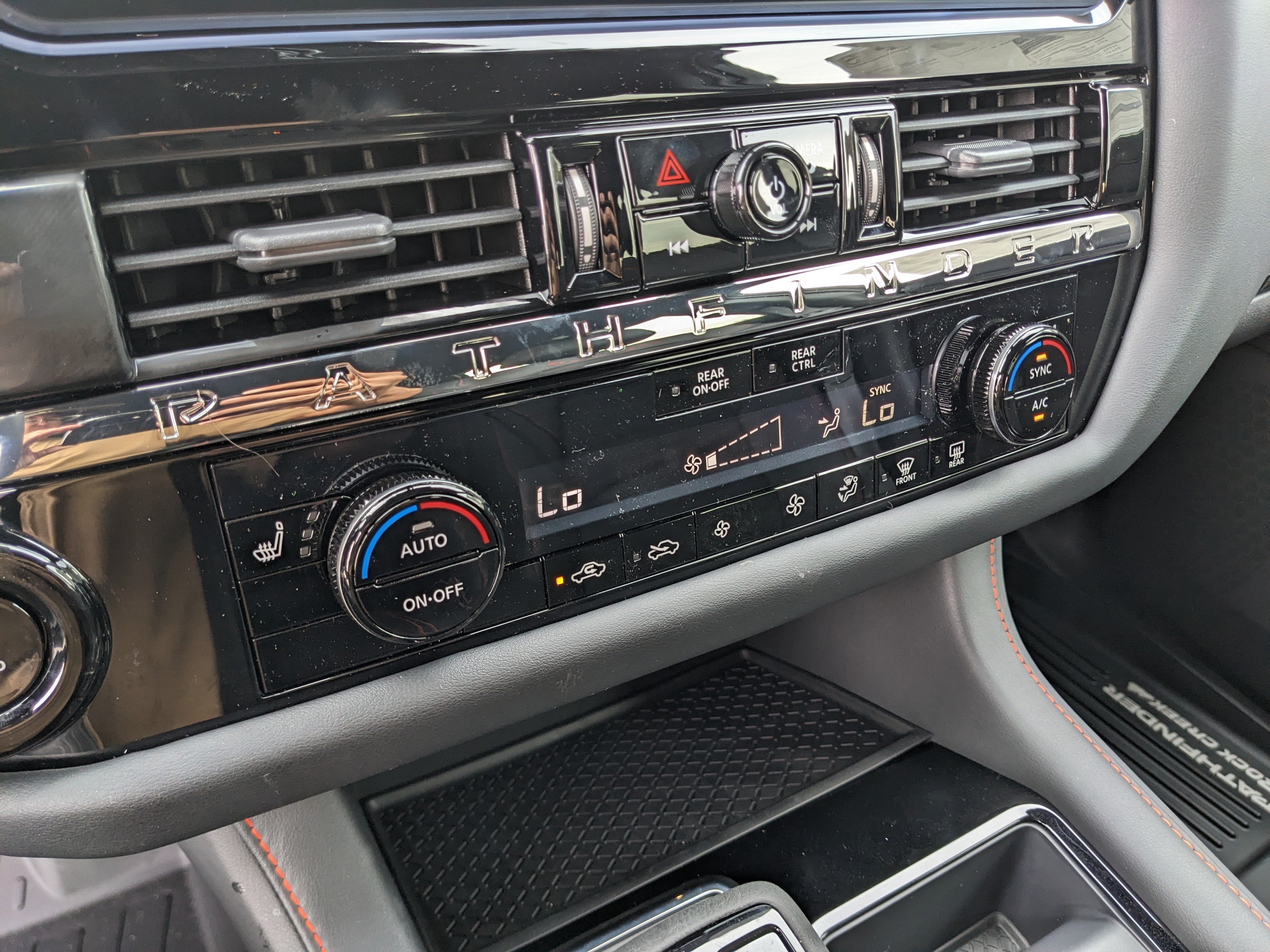 2026 Nissan Pathfinder Rock Creek