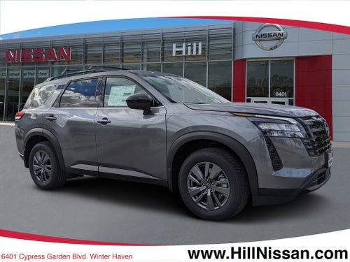 2026 Nissan Pathfinder SV