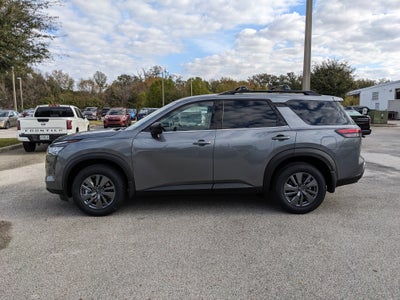 2026 Nissan Pathfinder SV