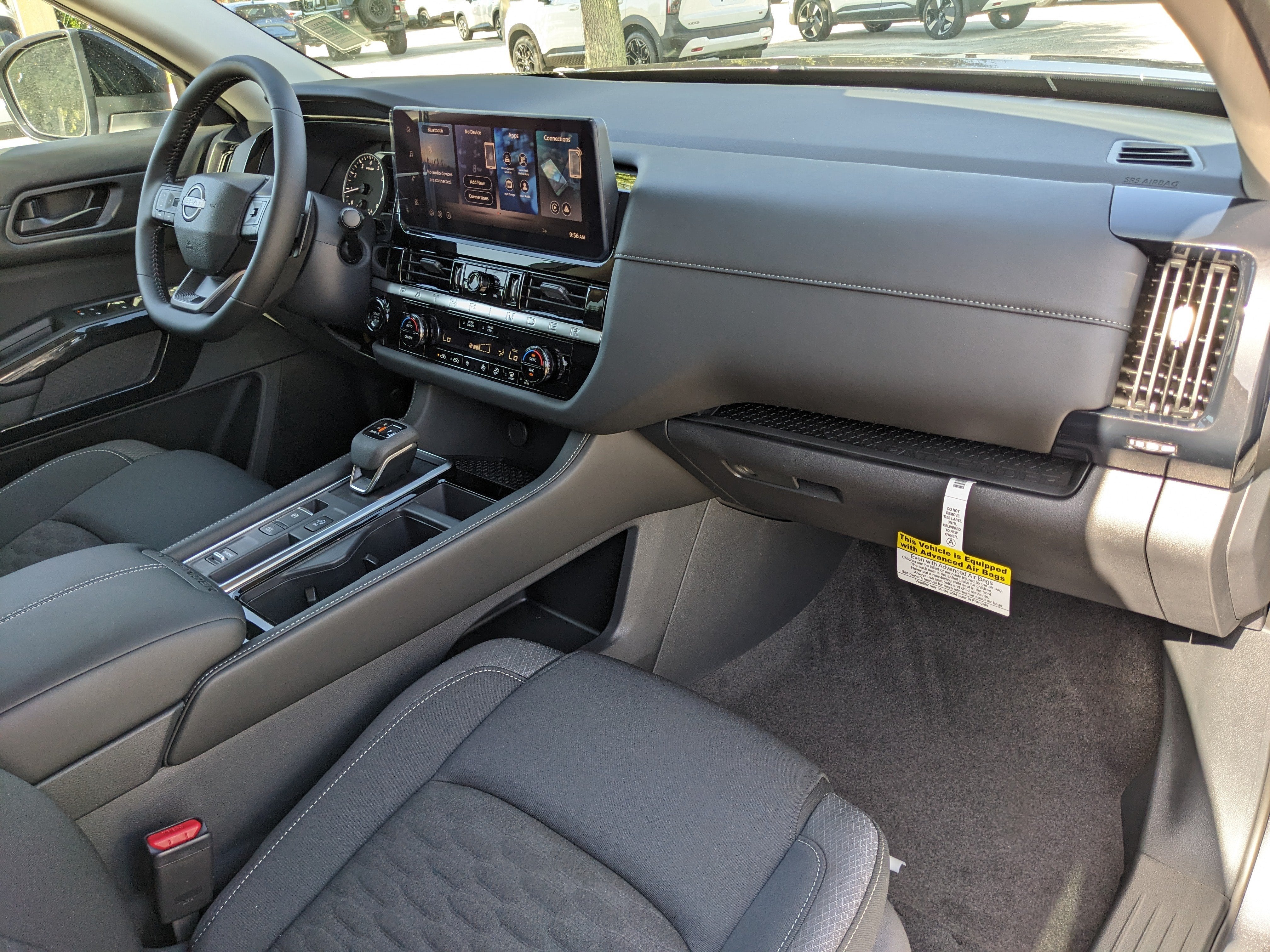 2026 Nissan Pathfinder SV