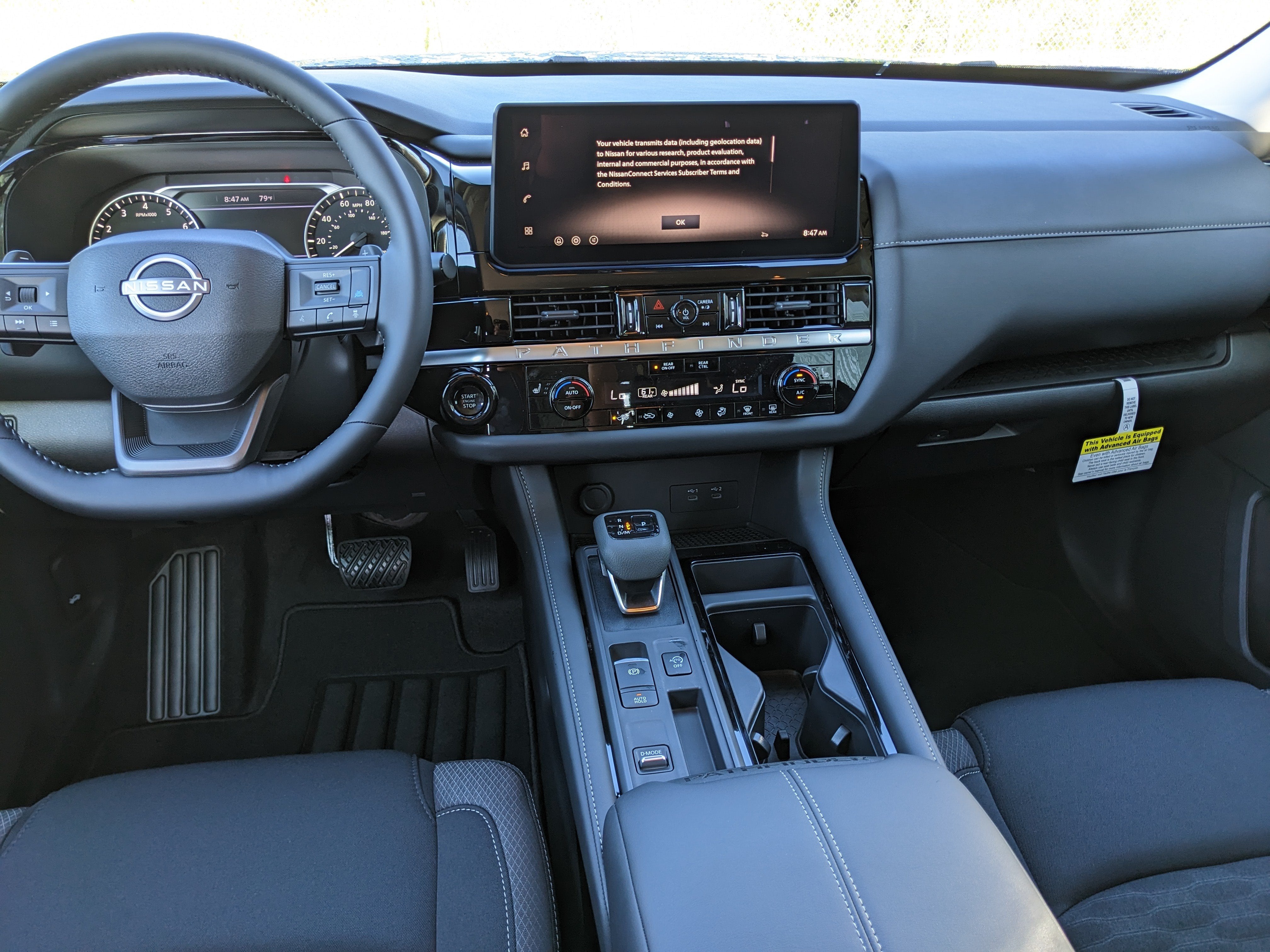 2026 Nissan Pathfinder SV