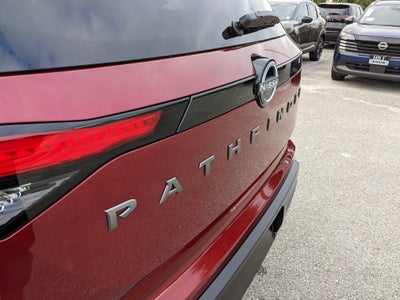 2026 Nissan Pathfinder SV