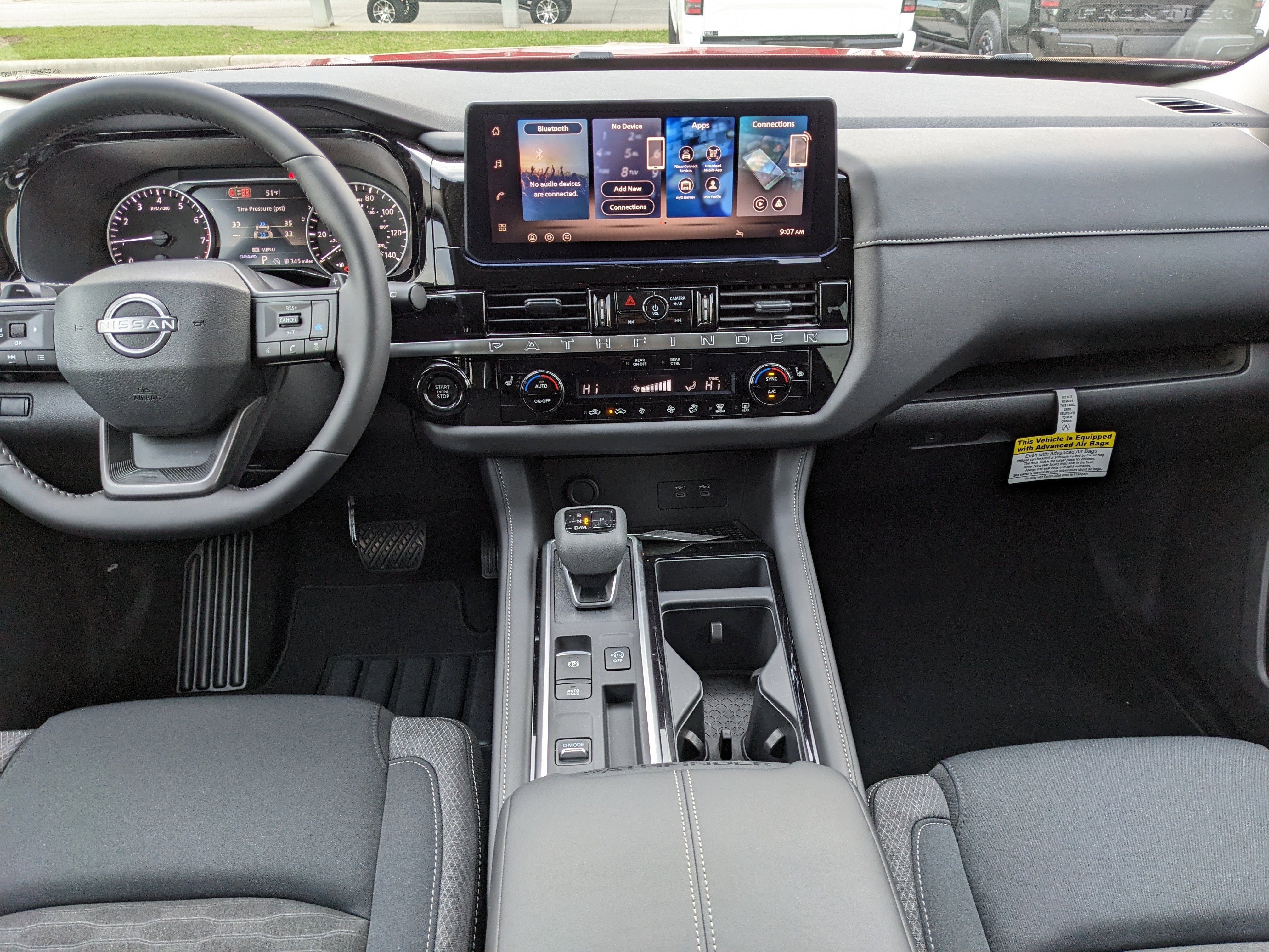 2026 Nissan Pathfinder SV