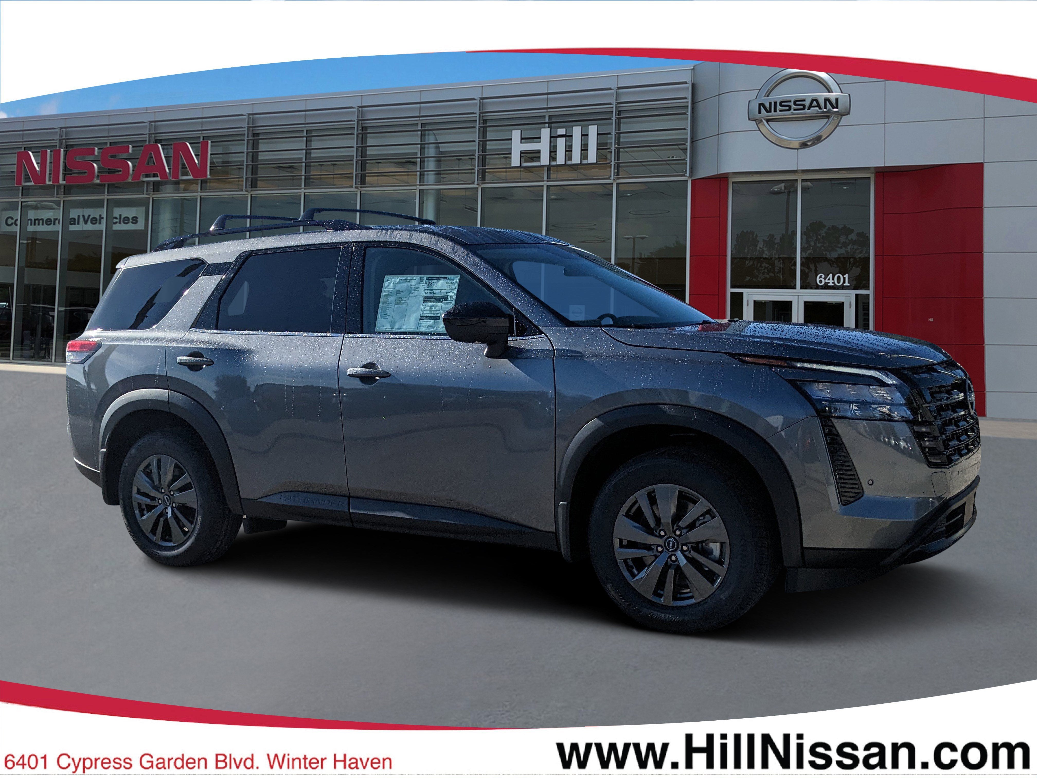 2026 Nissan Pathfinder SV