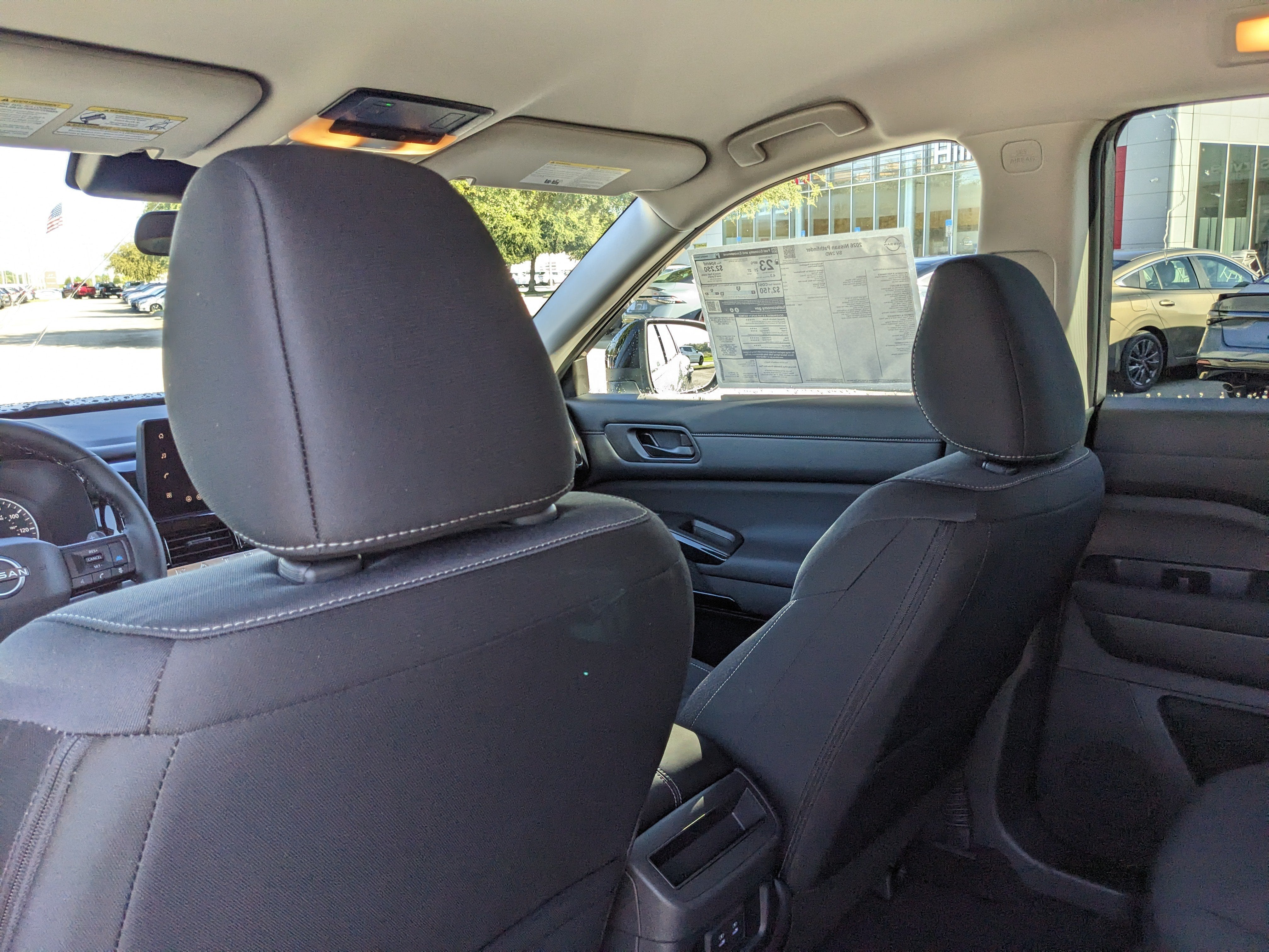 2026 Nissan Pathfinder SV