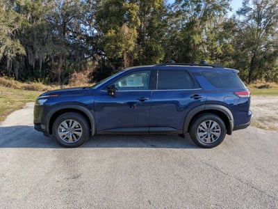 2026 Nissan Pathfinder SV