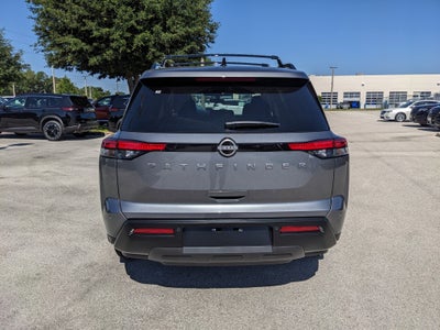 2026 Nissan Pathfinder SV