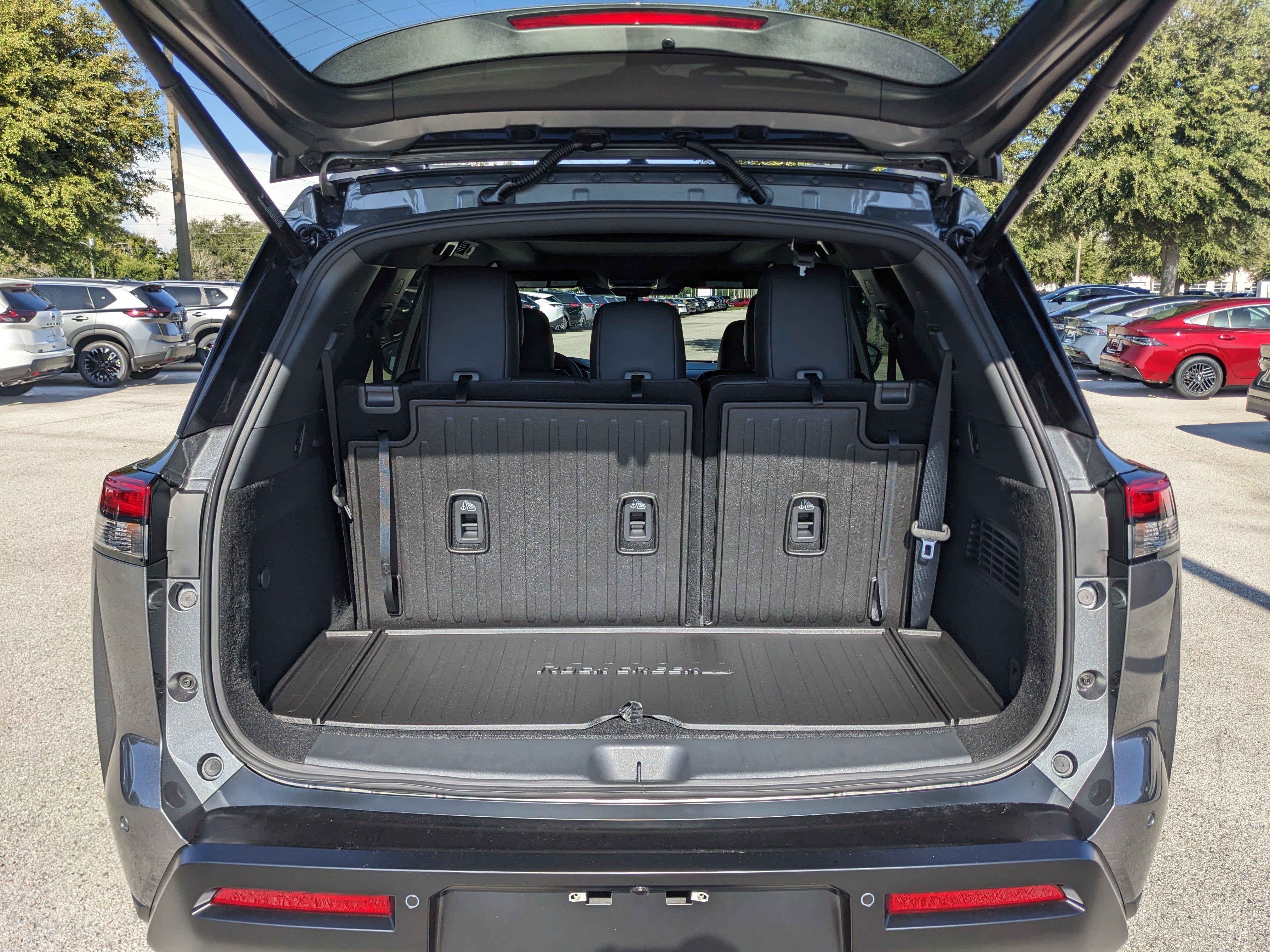 2026 Nissan Pathfinder Rock Creek