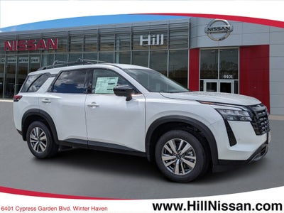 2026 Nissan Pathfinder SL