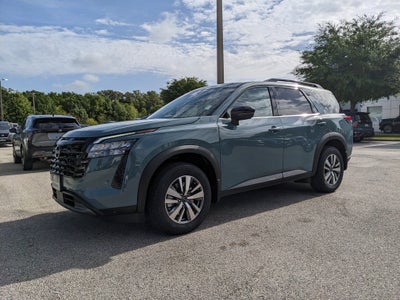2026 Nissan Pathfinder SL