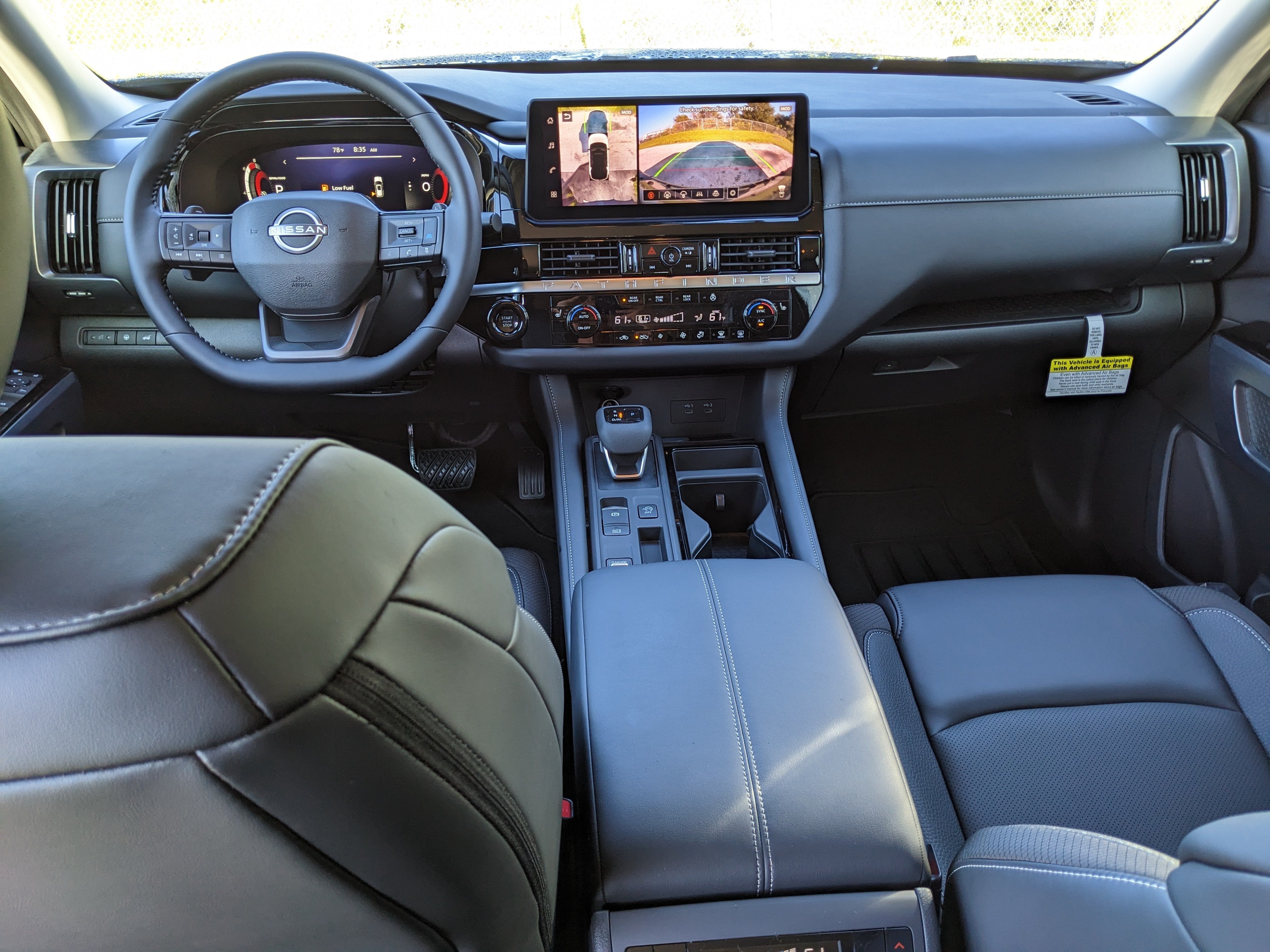 2026 Nissan Pathfinder SL
