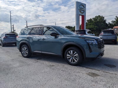 2026 Nissan Pathfinder SL