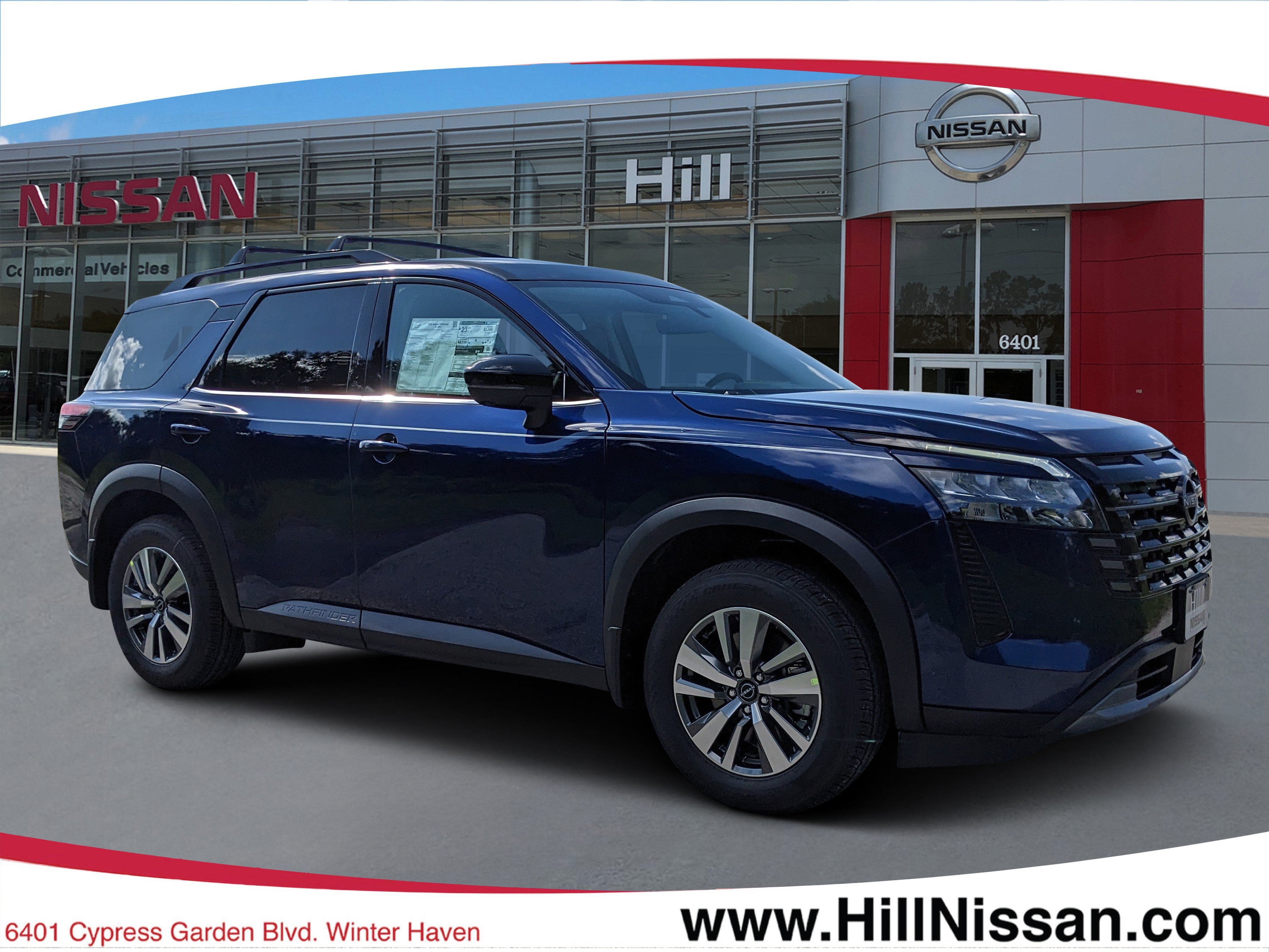 2026 Nissan Pathfinder SL