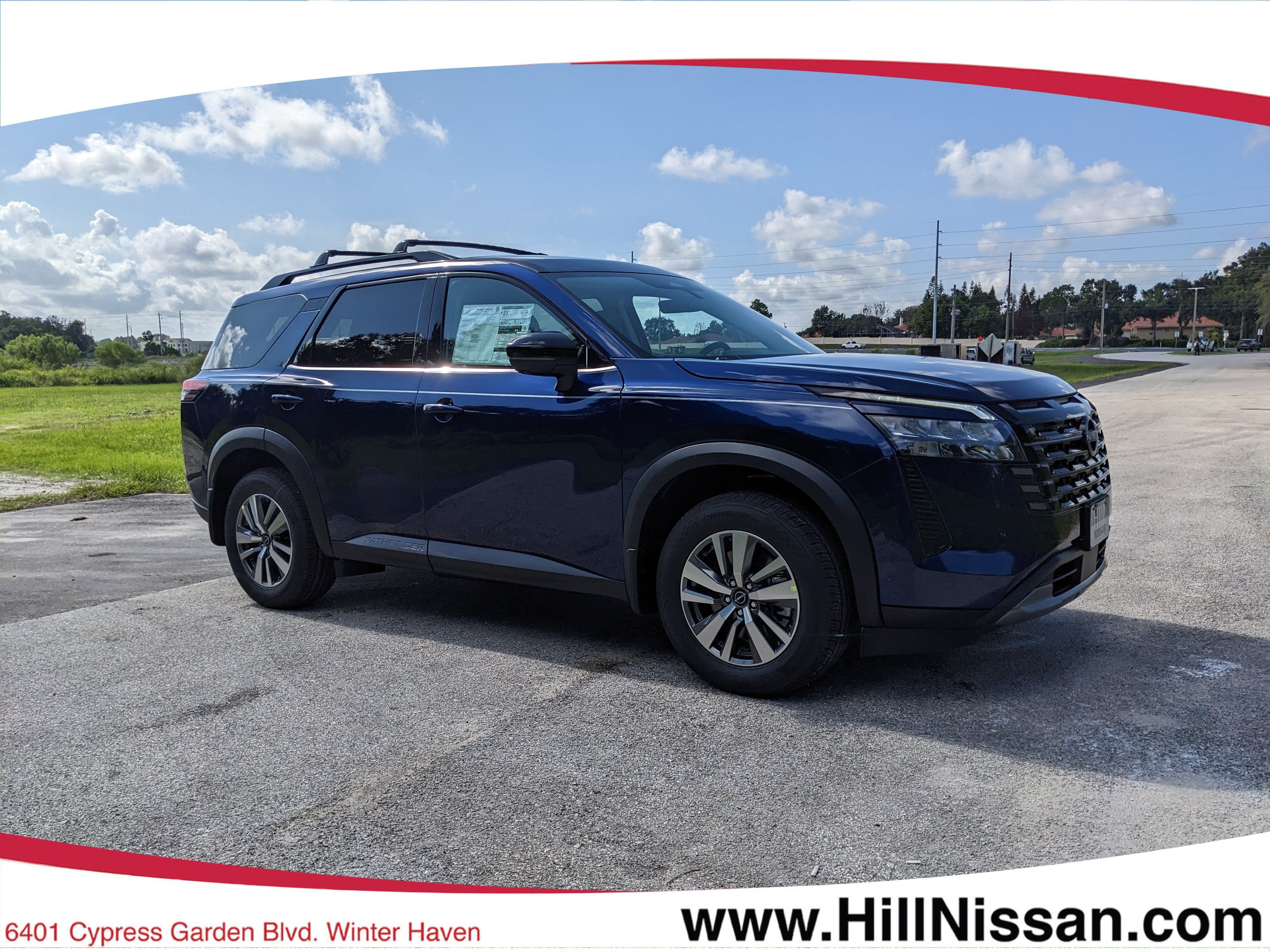 2026 Nissan Pathfinder SL