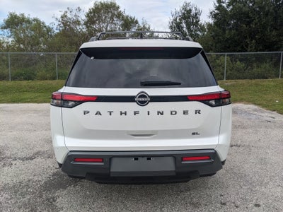 2026 Nissan Pathfinder SL