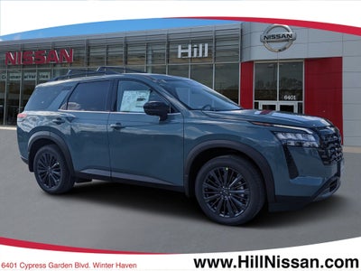 2026 Nissan Pathfinder SL