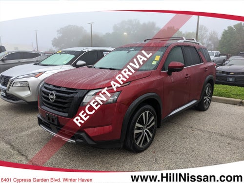 2023 Nissan Pathfinder Platinum