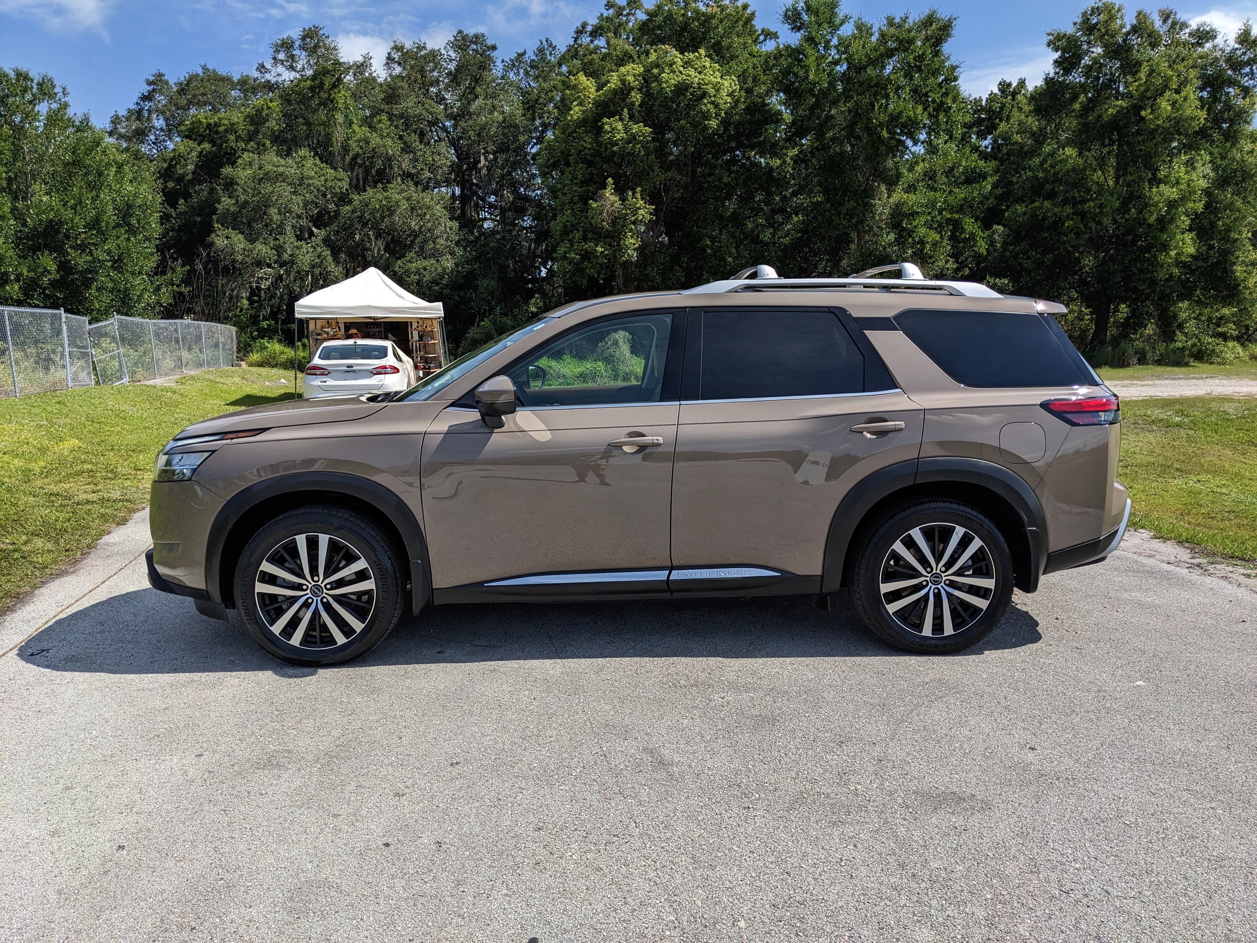 2024 Nissan Pathfinder Platinum