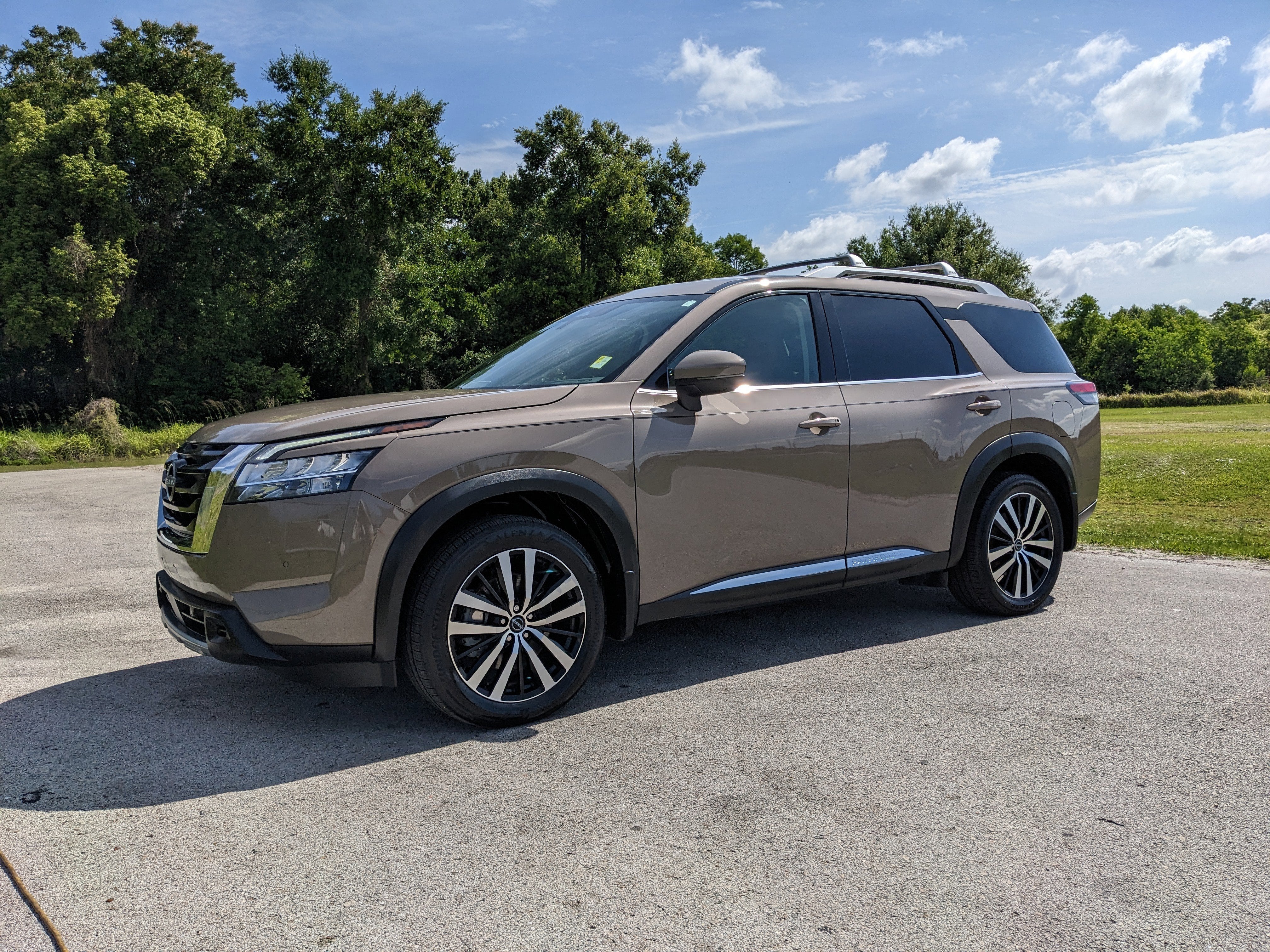 2024 Nissan Pathfinder Platinum