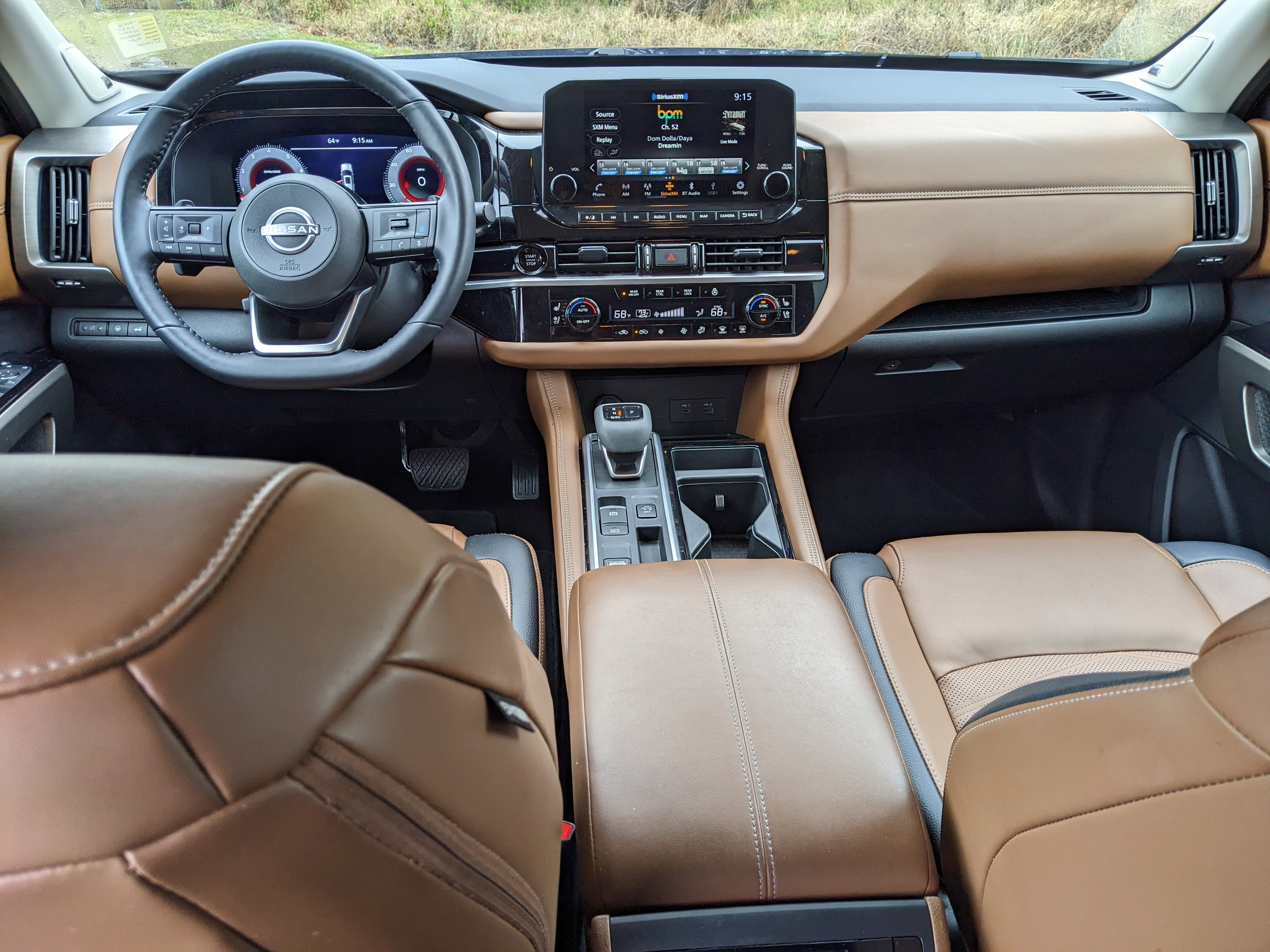 2025 Nissan Pathfinder Platinum