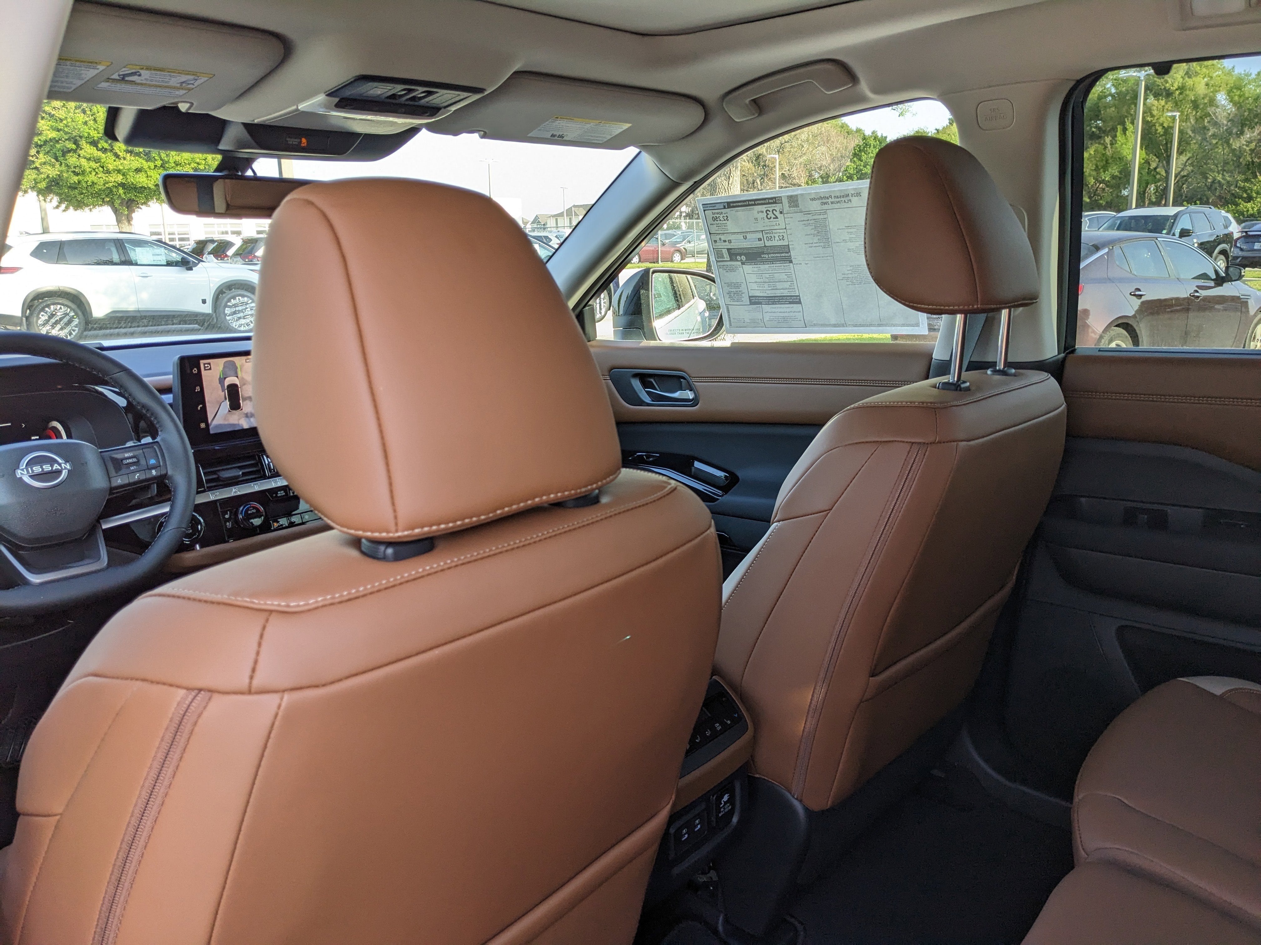 2026 Nissan Pathfinder Platinum