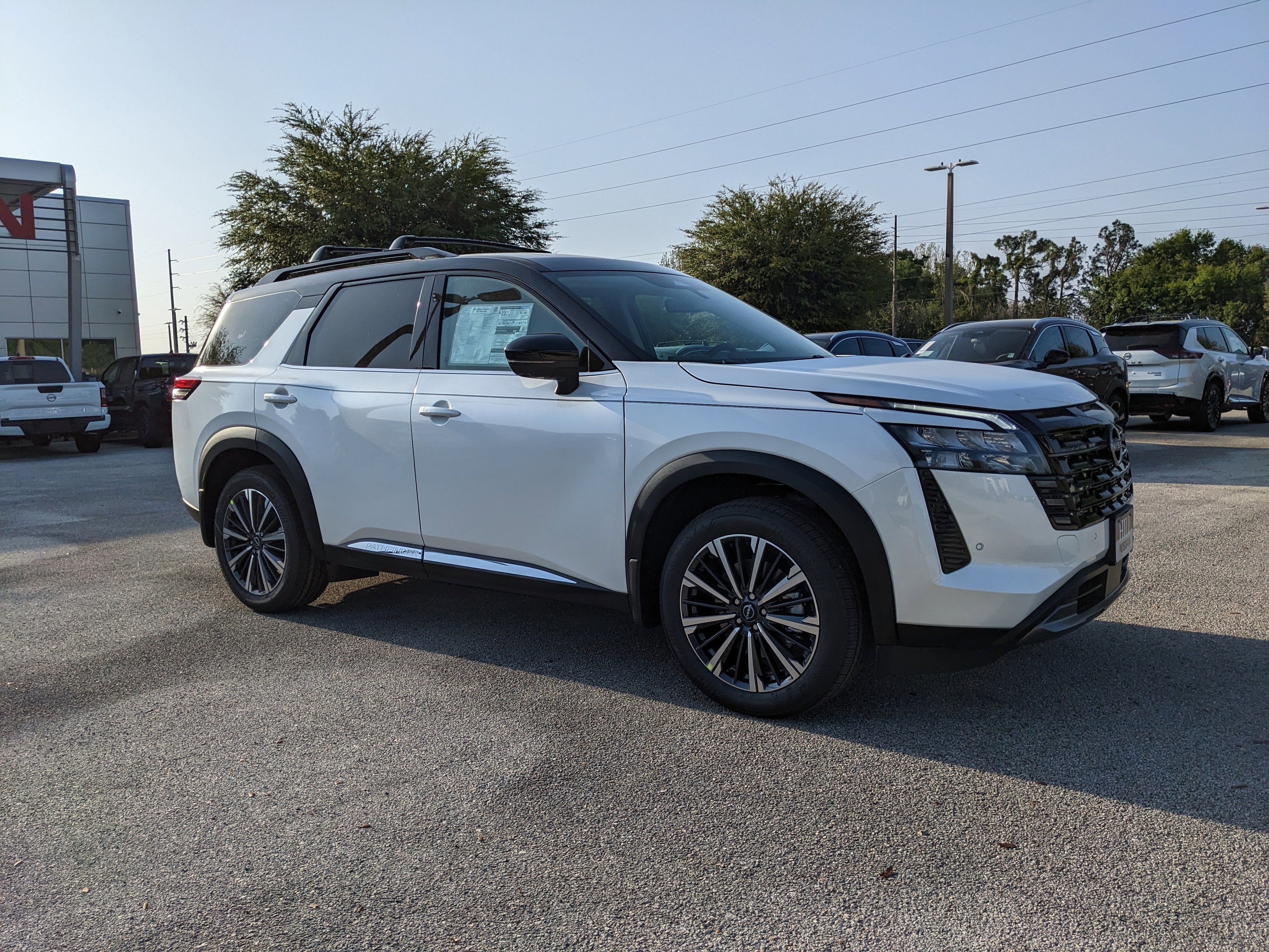 2026 Nissan Pathfinder Platinum