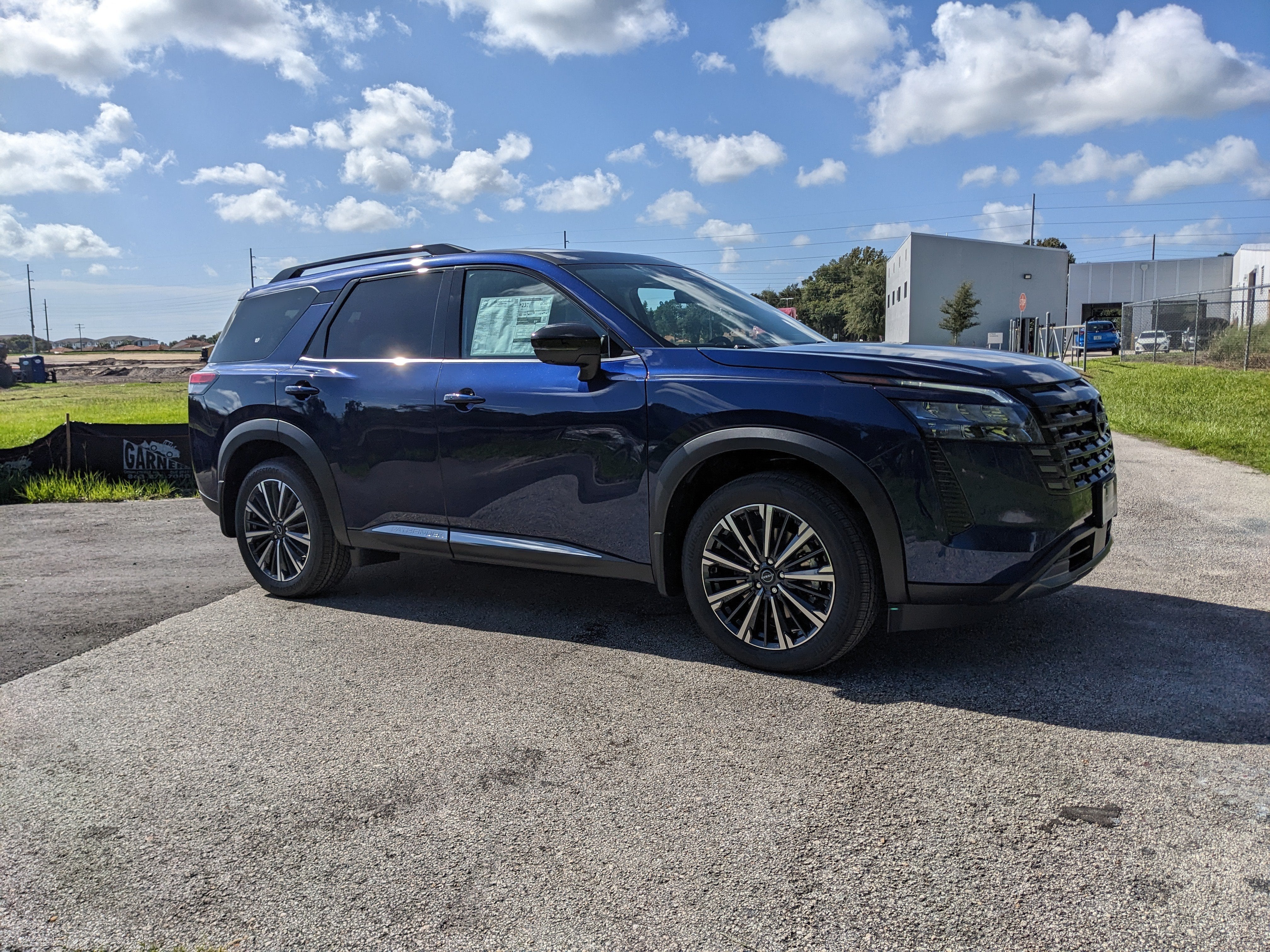 2026 Nissan Pathfinder Platinum