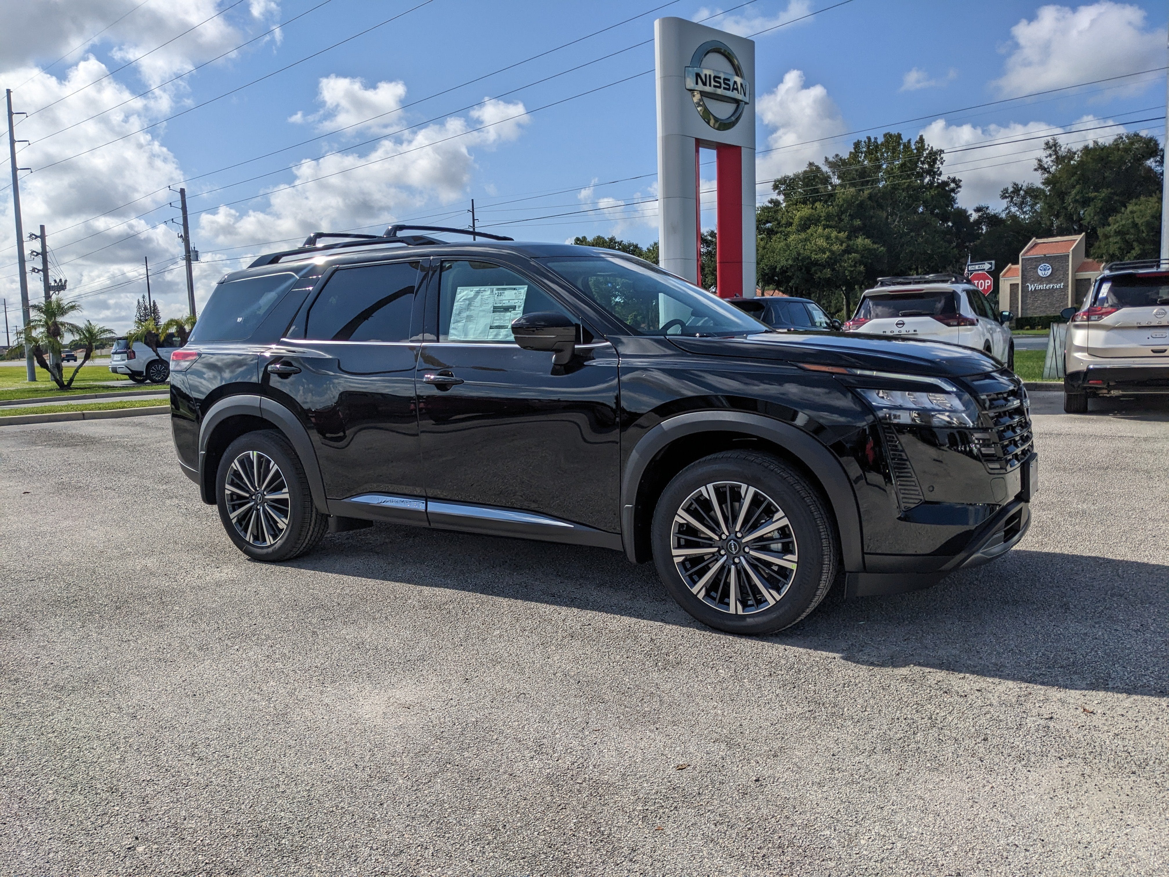 2026 Nissan Pathfinder Platinum