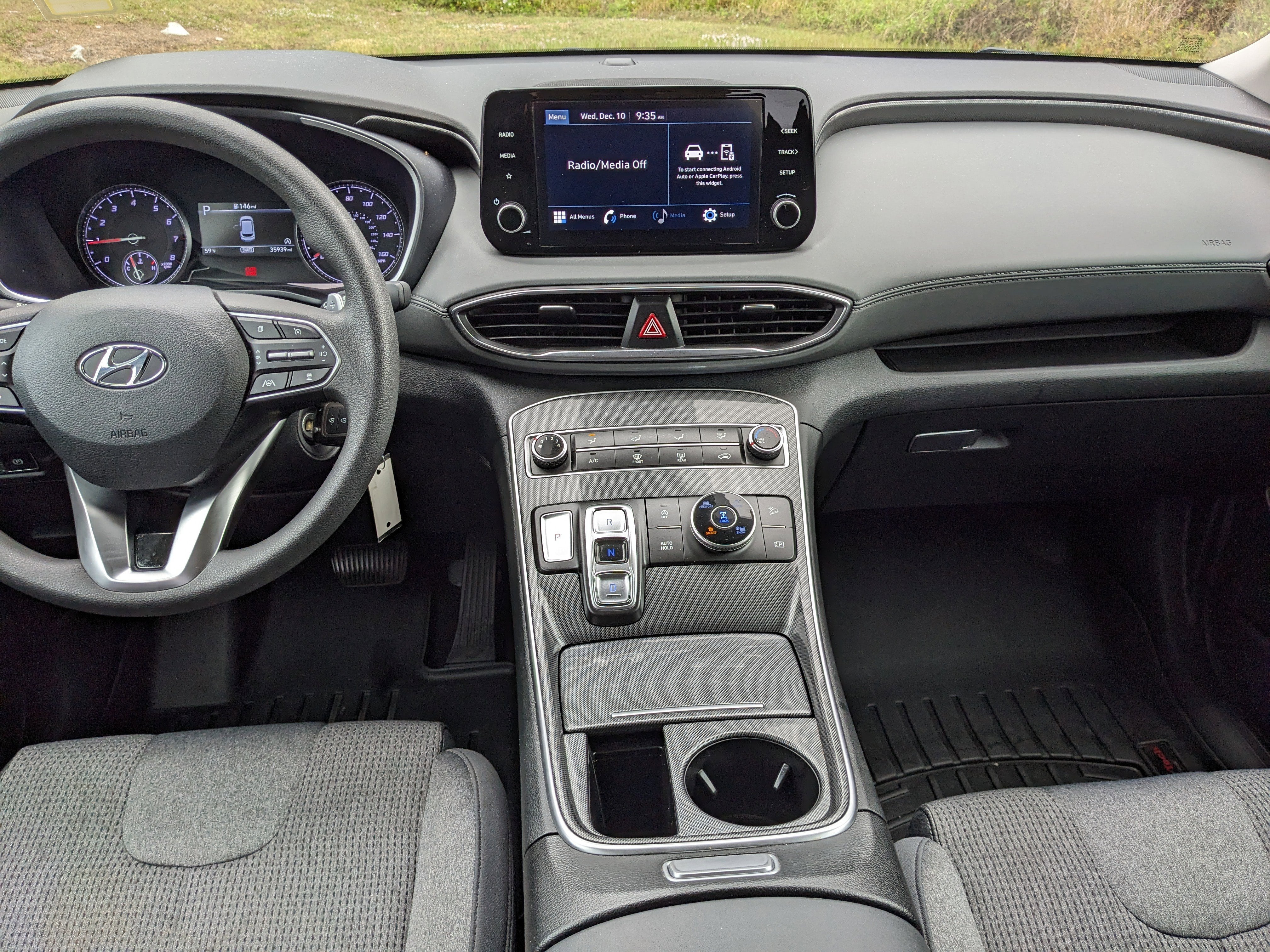 2023 Hyundai Santa Fe SE