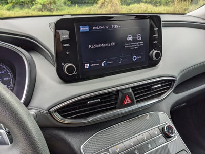 2023 Hyundai Santa Fe SE