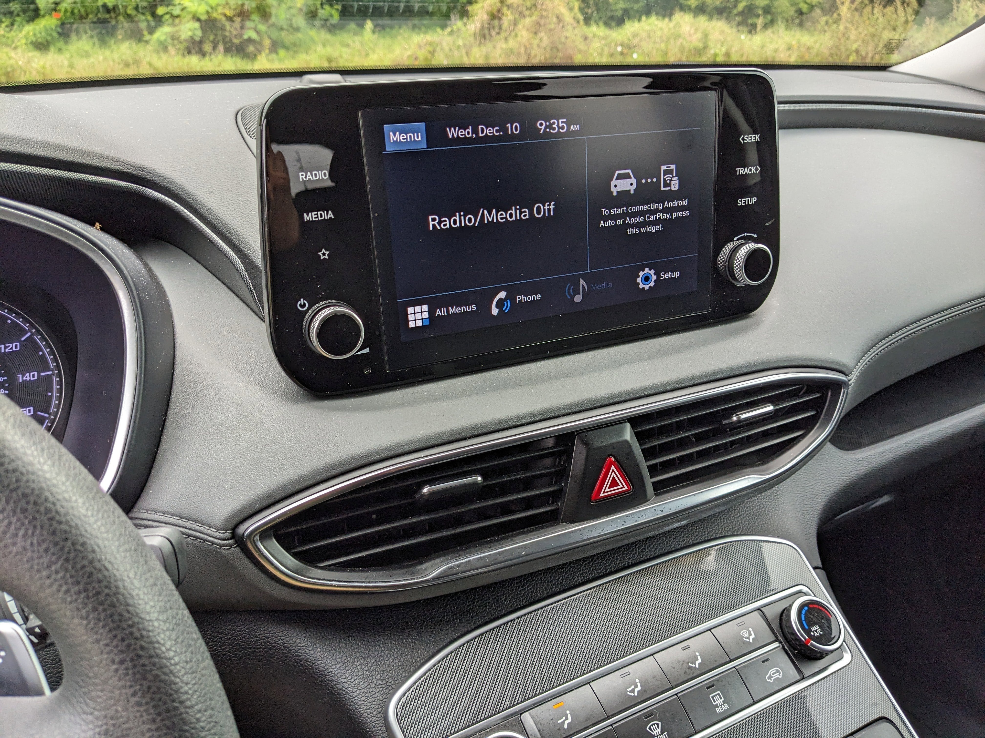 2023 Hyundai Santa Fe SE