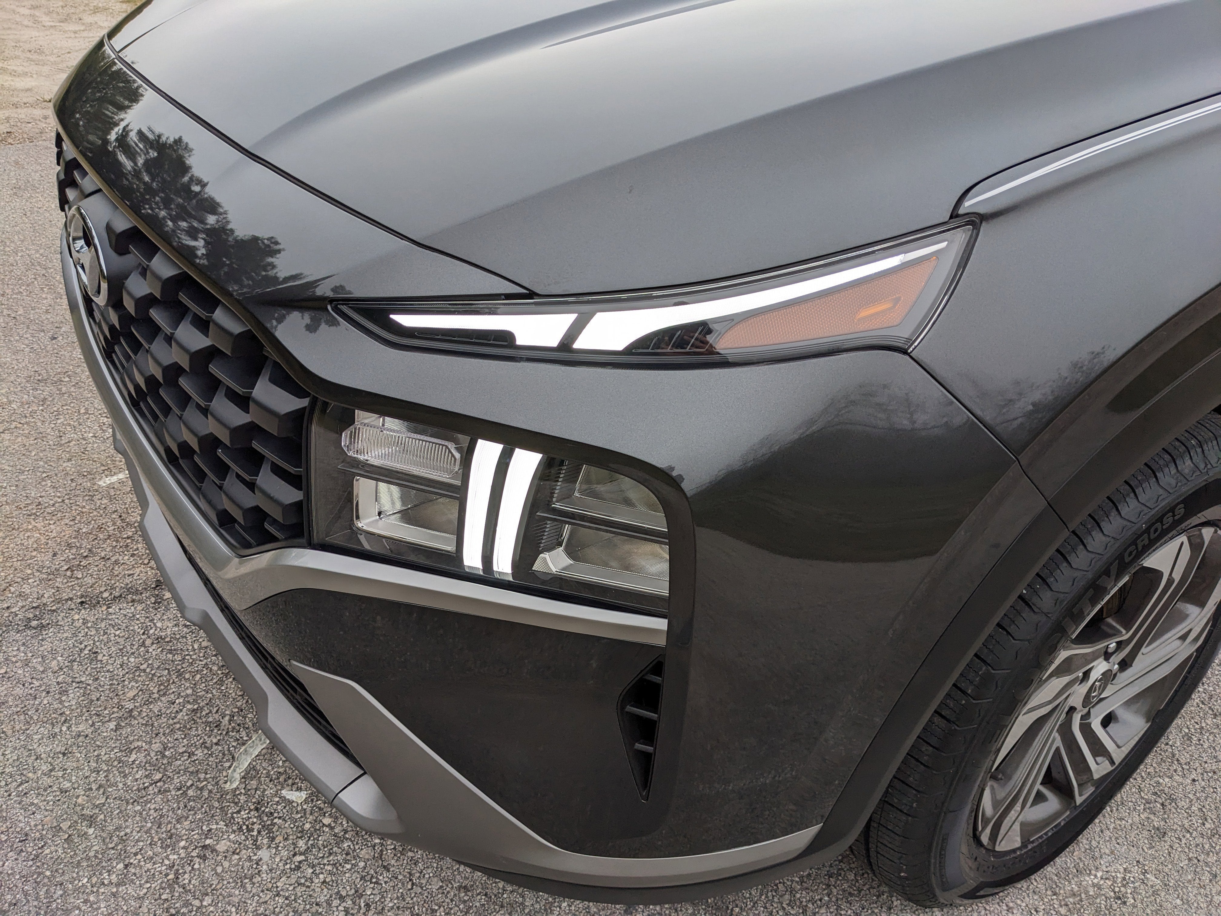 2023 Hyundai Santa Fe SE