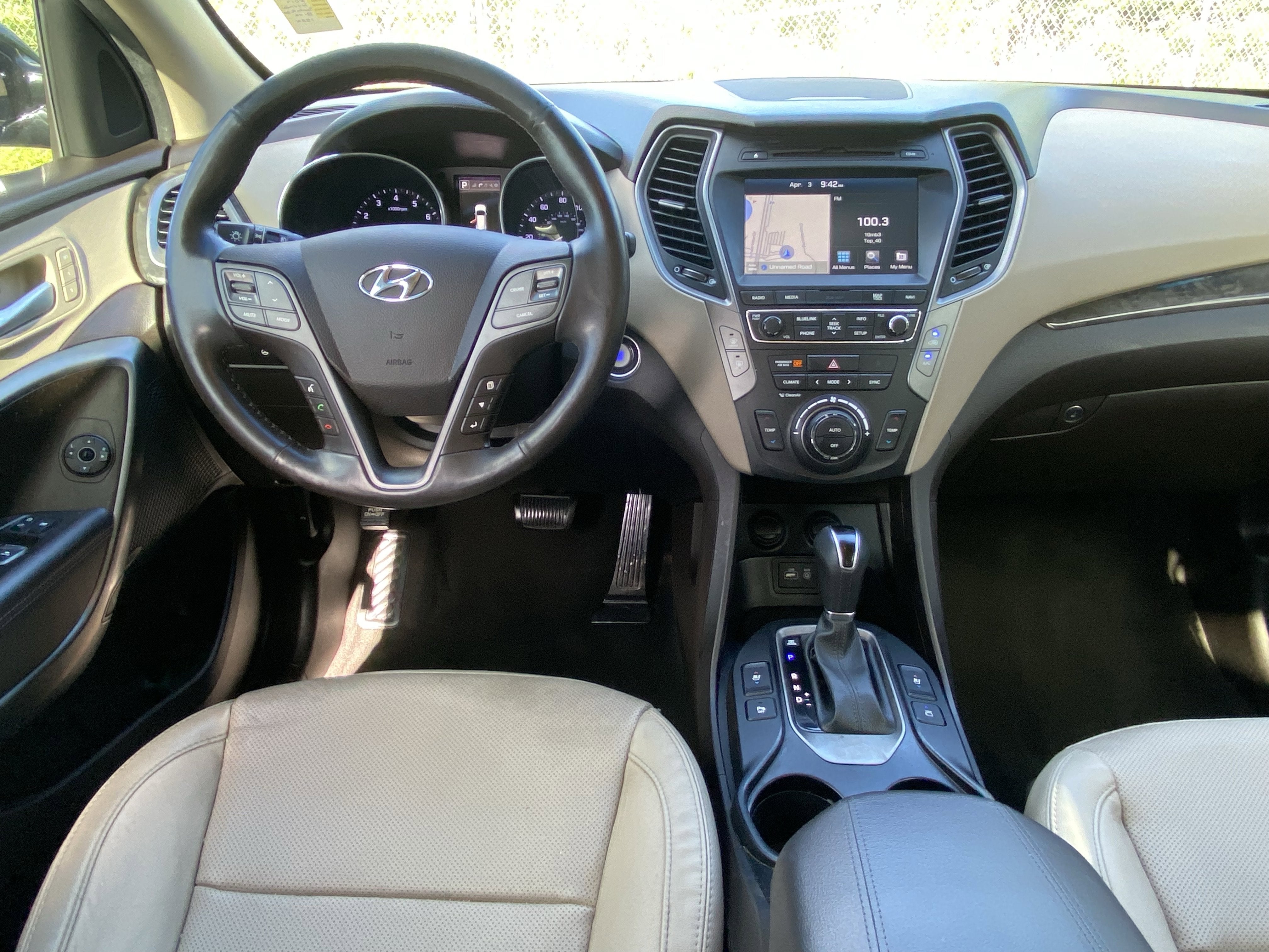 2017 Hyundai Santa Fe Sport 2.0T Ultimate