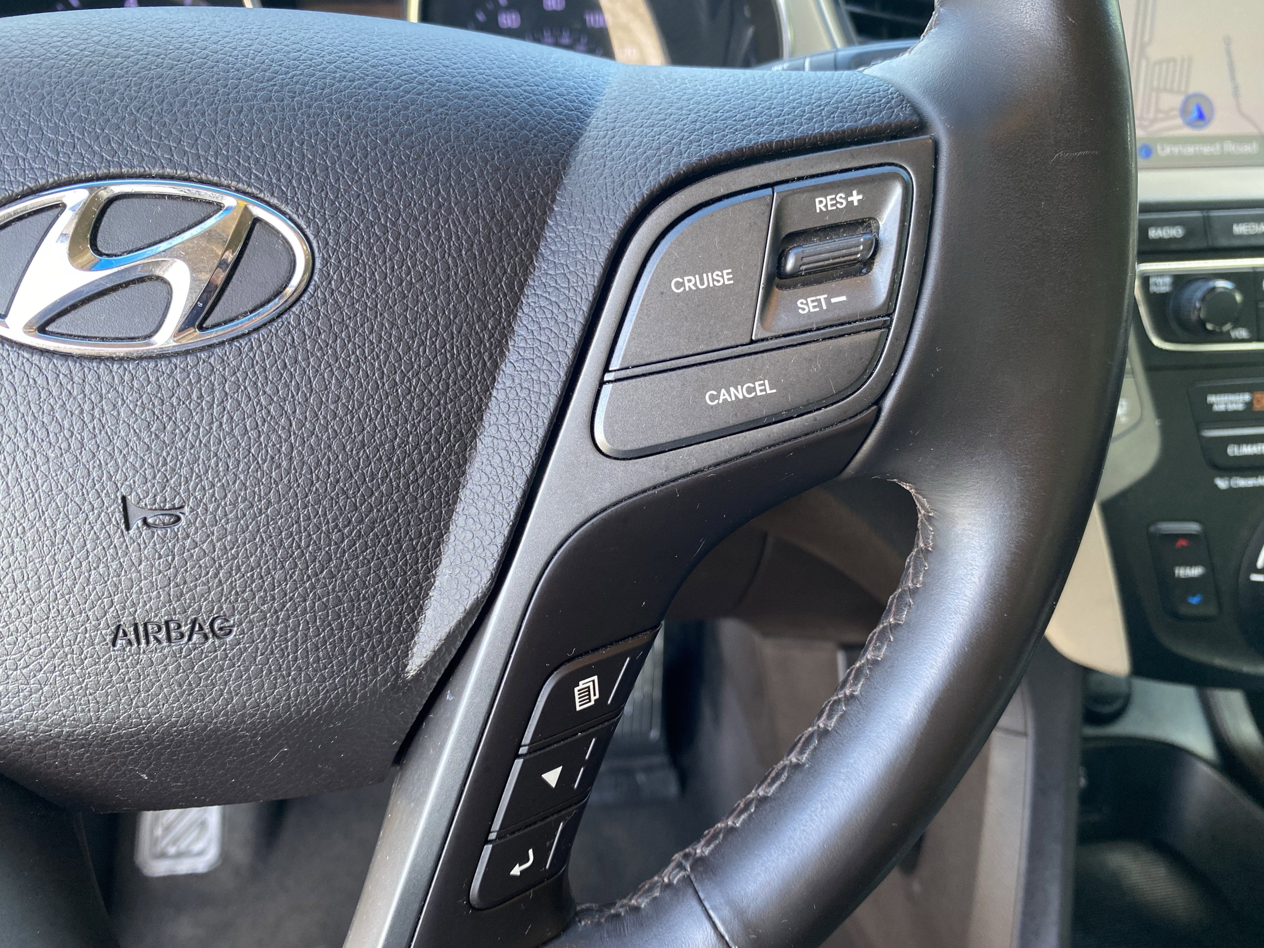 2017 Hyundai Santa Fe Sport 2.0T Ultimate
