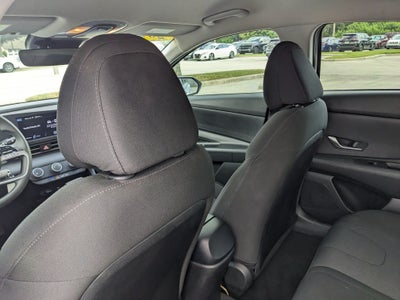 2021 Hyundai Elantra SE