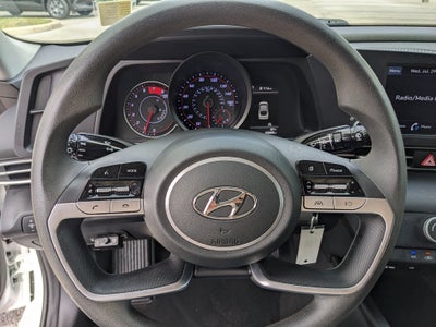 2021 Hyundai Elantra SE