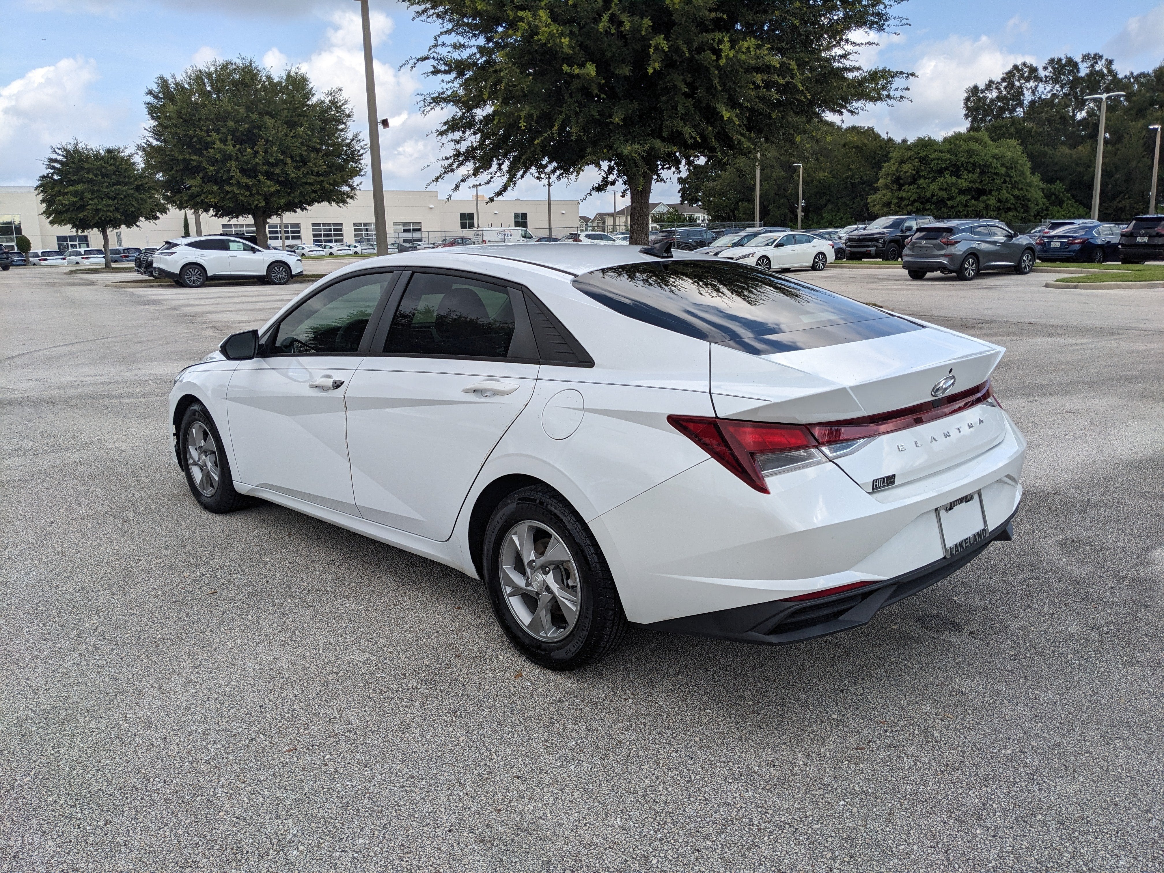 2021 Hyundai Elantra SE
