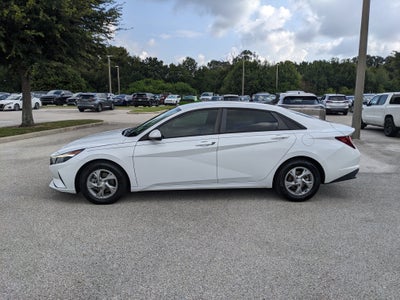 2021 Hyundai Elantra SE