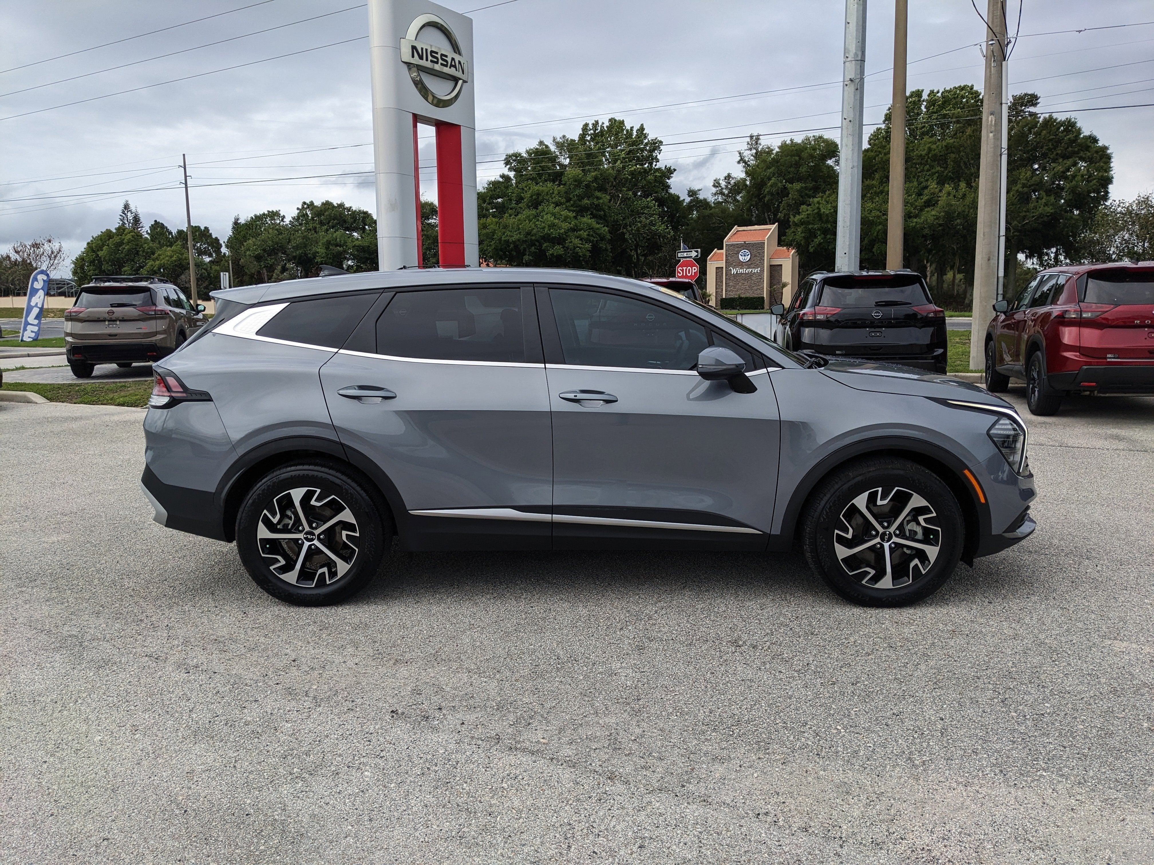 2025 Kia Sportage EX