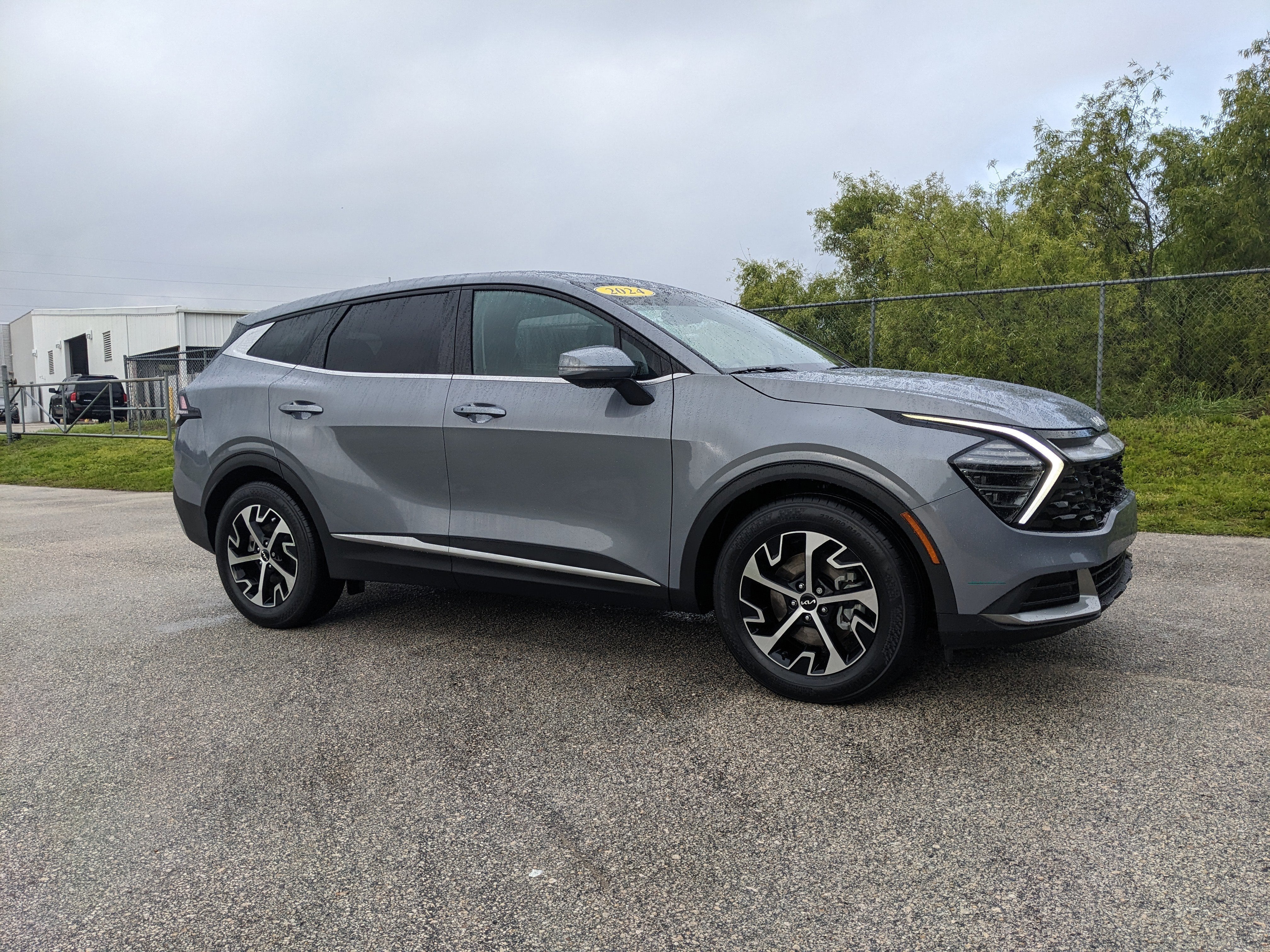 2024 Kia Sportage EX