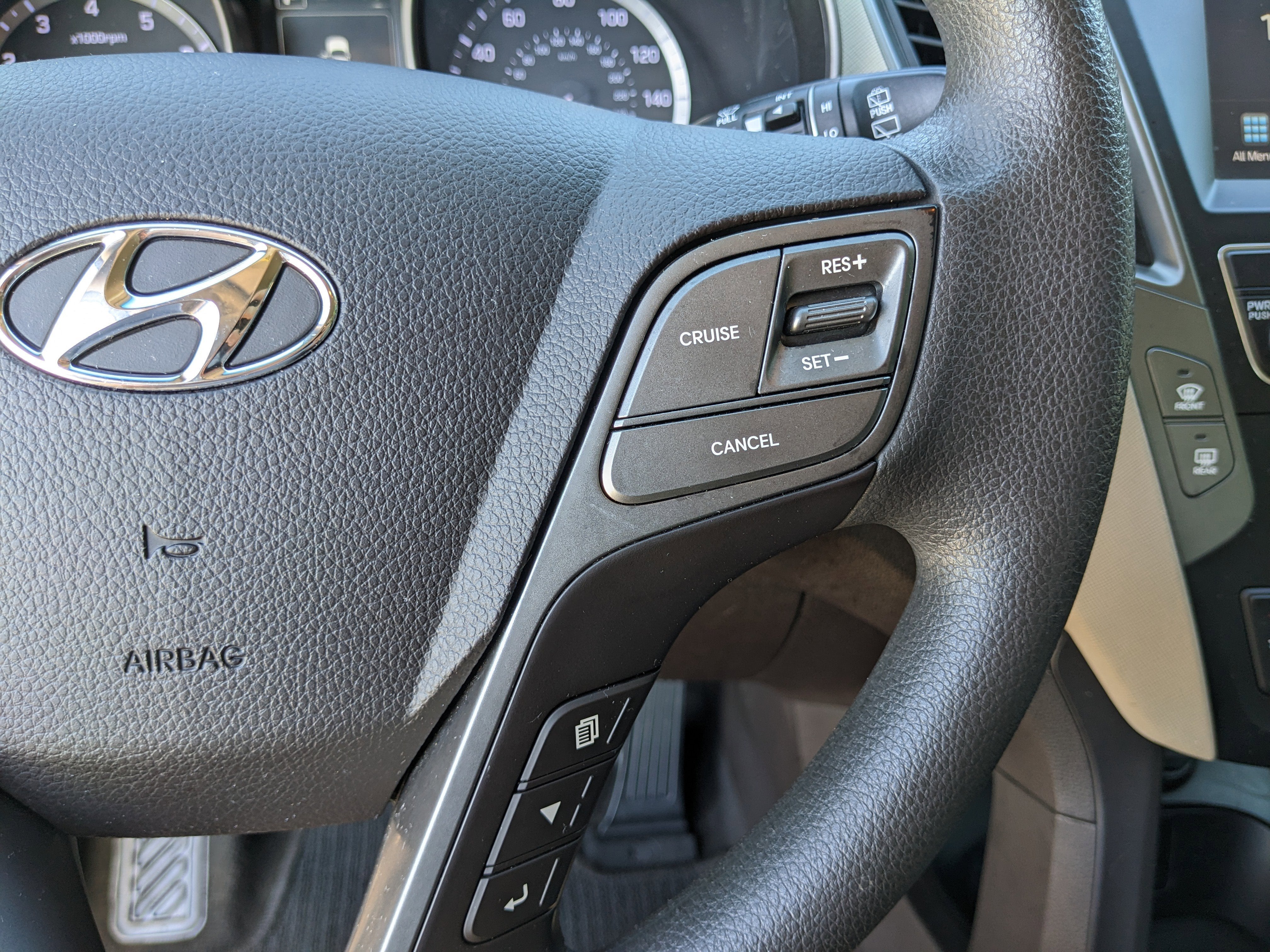 2018 Hyundai Santa Fe Sport 2.4L