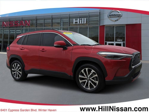 2022 Toyota Corolla Cross XLE