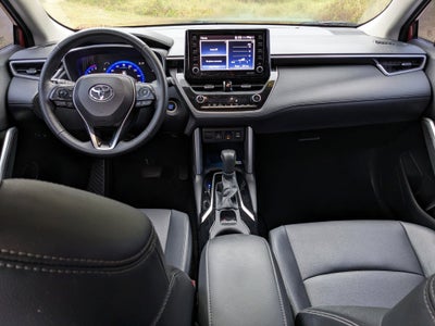 2022 Toyota Corolla Cross XLE