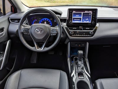 2022 Toyota Corolla Cross XLE