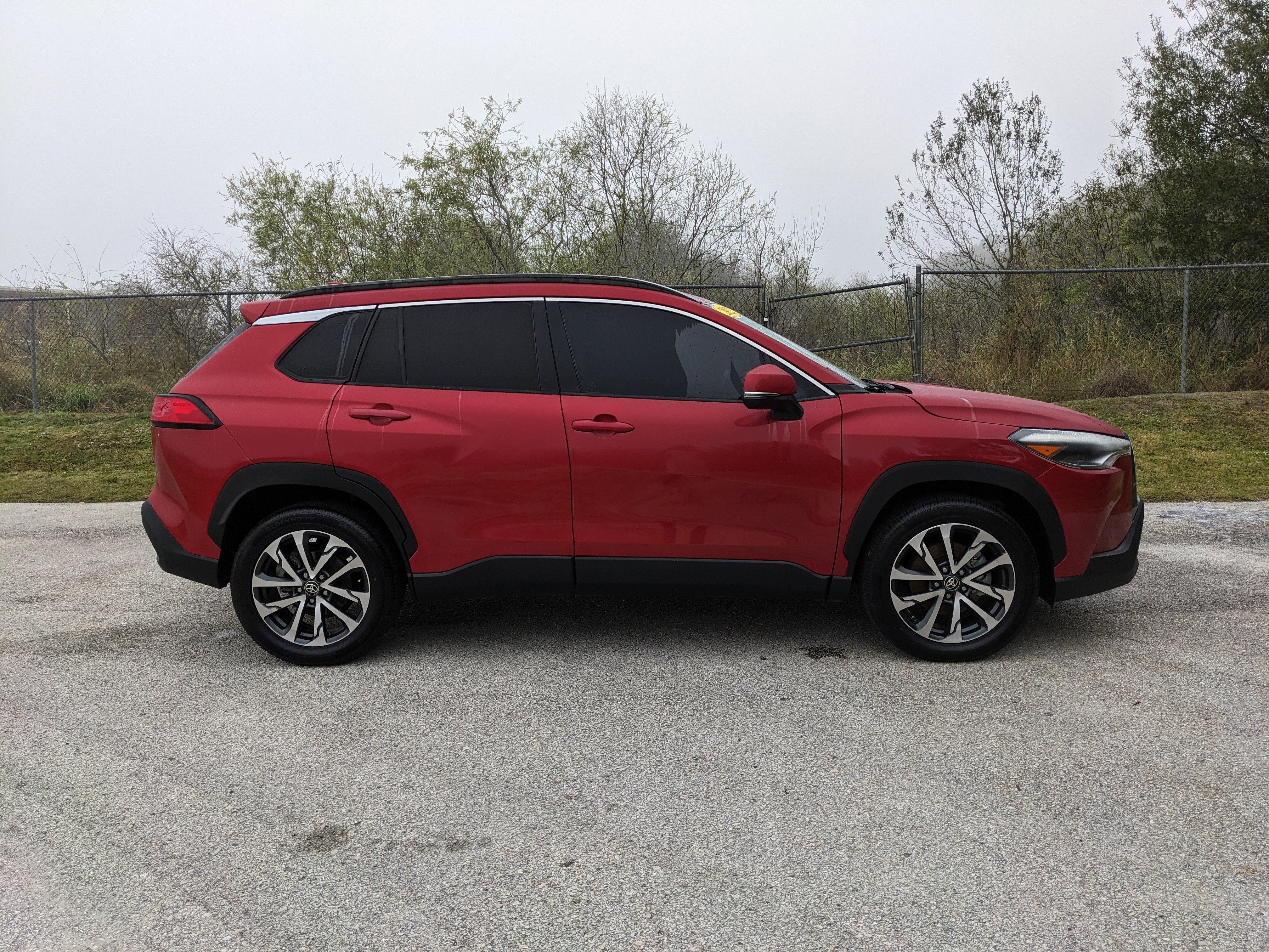 2022 Toyota Corolla Cross XLE