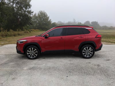 2022 Toyota Corolla Cross XLE