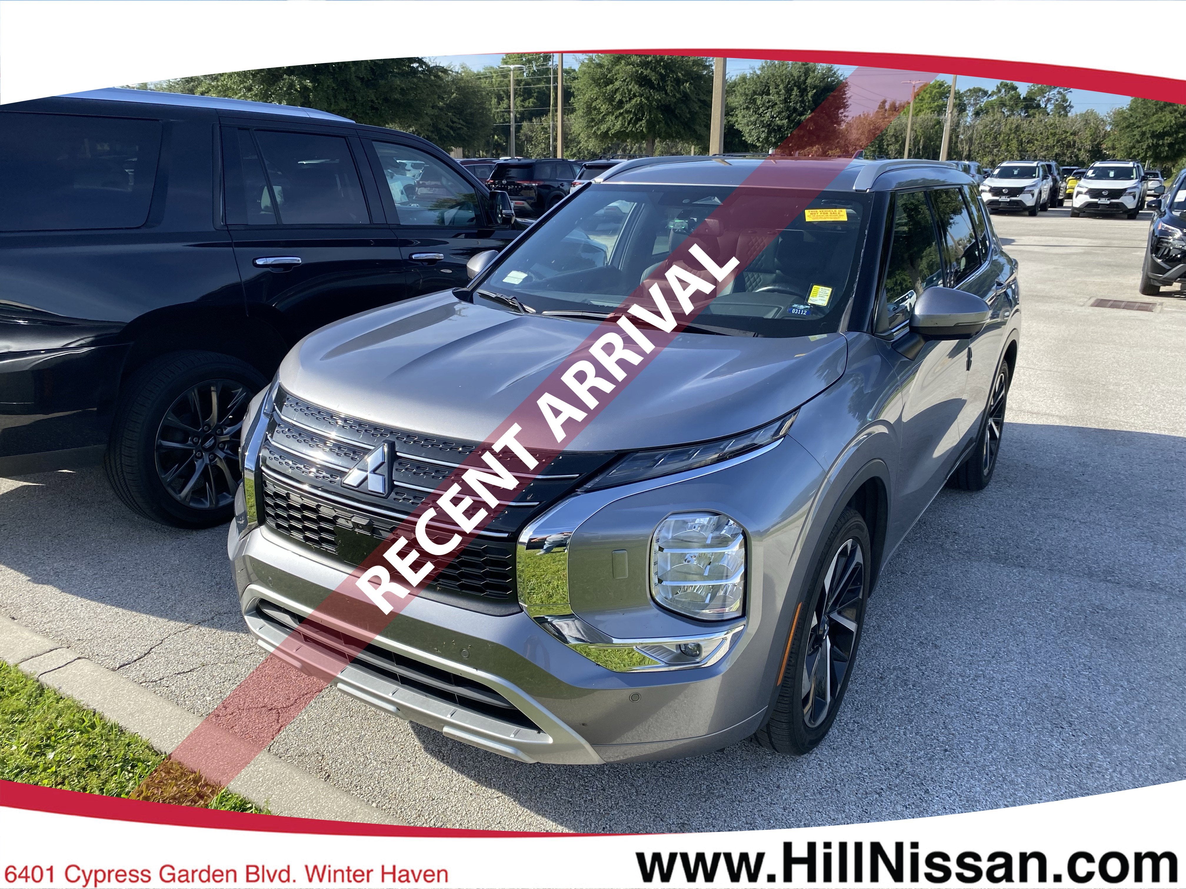 2022 Mitsubishi Outlander SEL S-AWC's photo