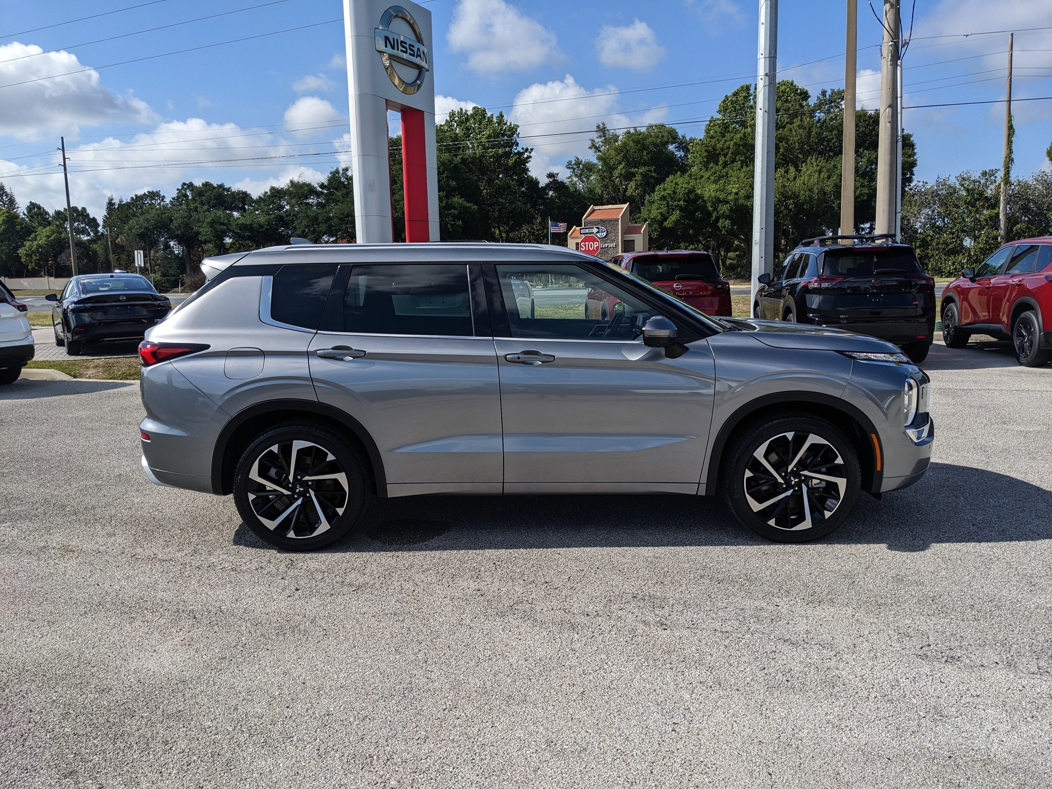 2022 Mitsubishi Outlander SEL